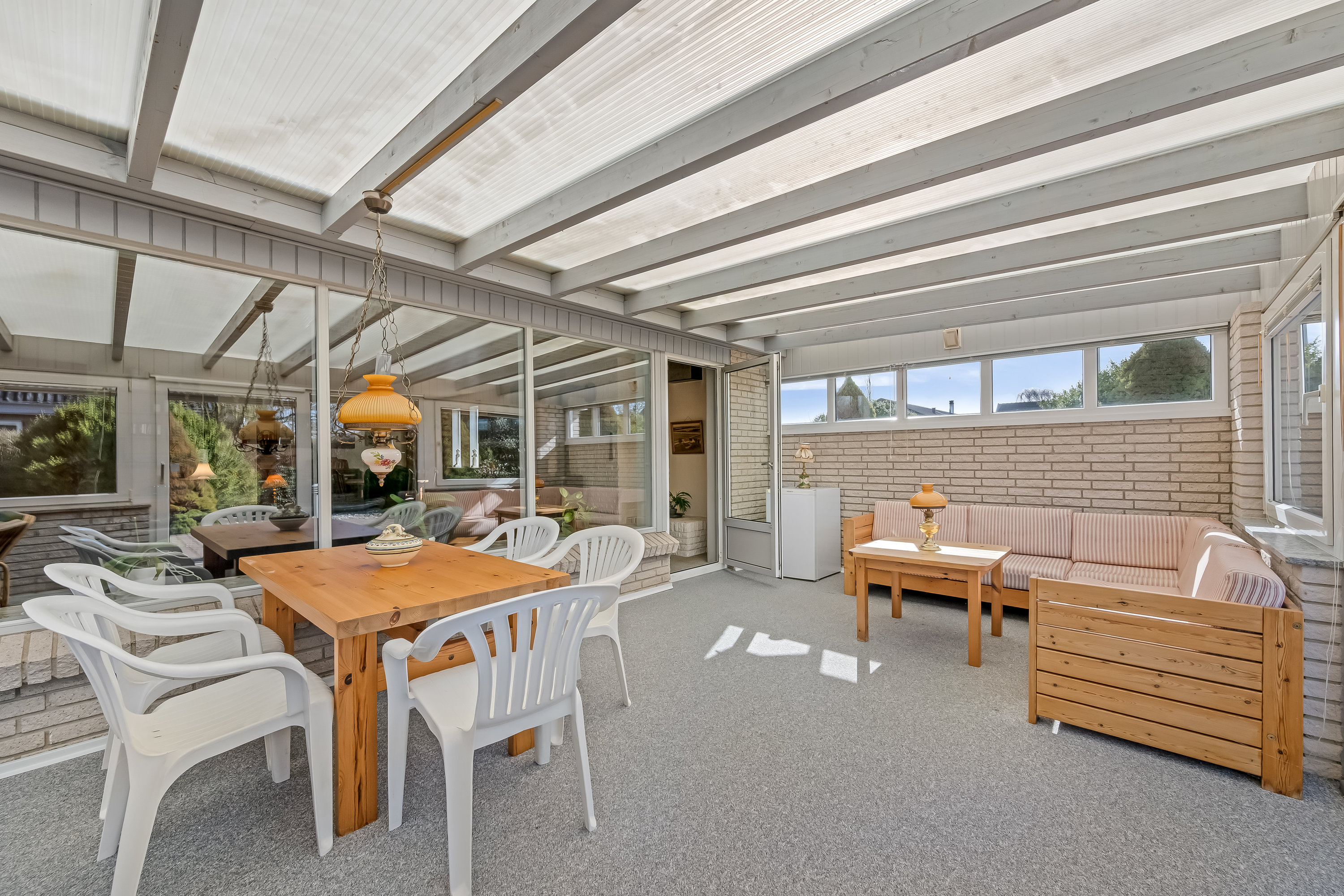 Fremhævet udestue billede i fuldskærmstilstand. Billede af Kløvervænget 21, 6900 Skjern