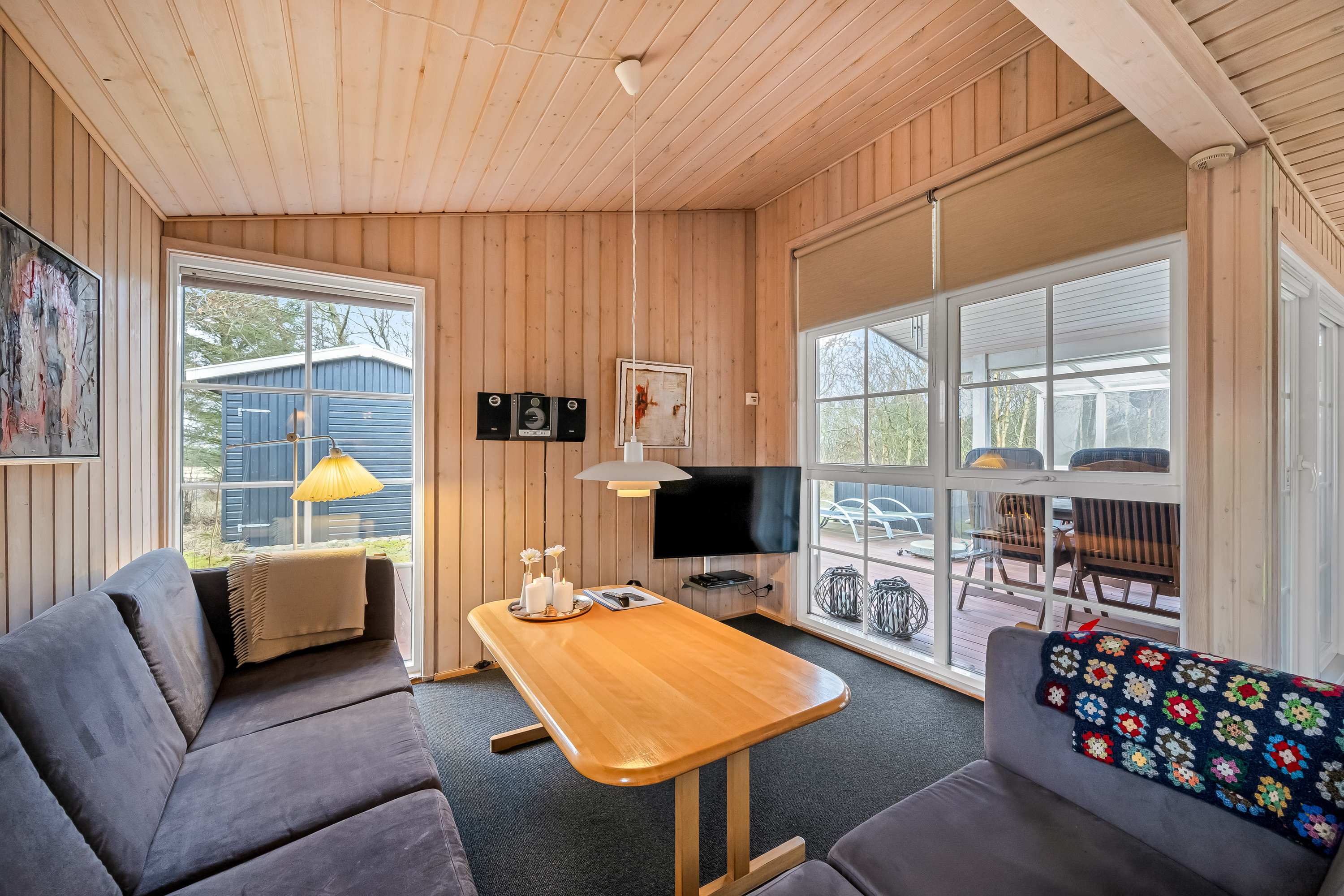 Fremhævet stue billede i fuldskærmstilstand. Billede af Rørsangervej 20, Lodbj Hede, 6950 Ringkøbing