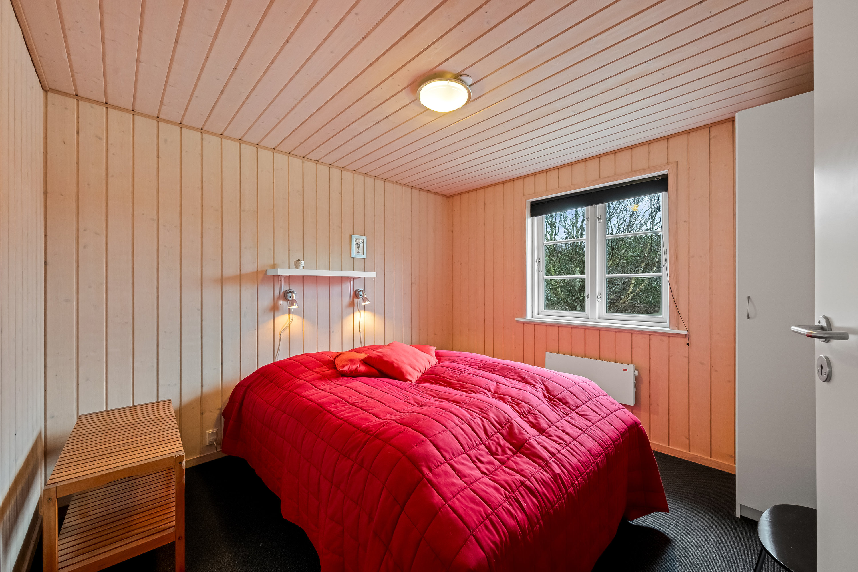 Fremhævet soveværelse billede i fuldskærmstilstand. Billede af Rørsangervej 20, Lodbj Hede, 6950 Ringkøbing