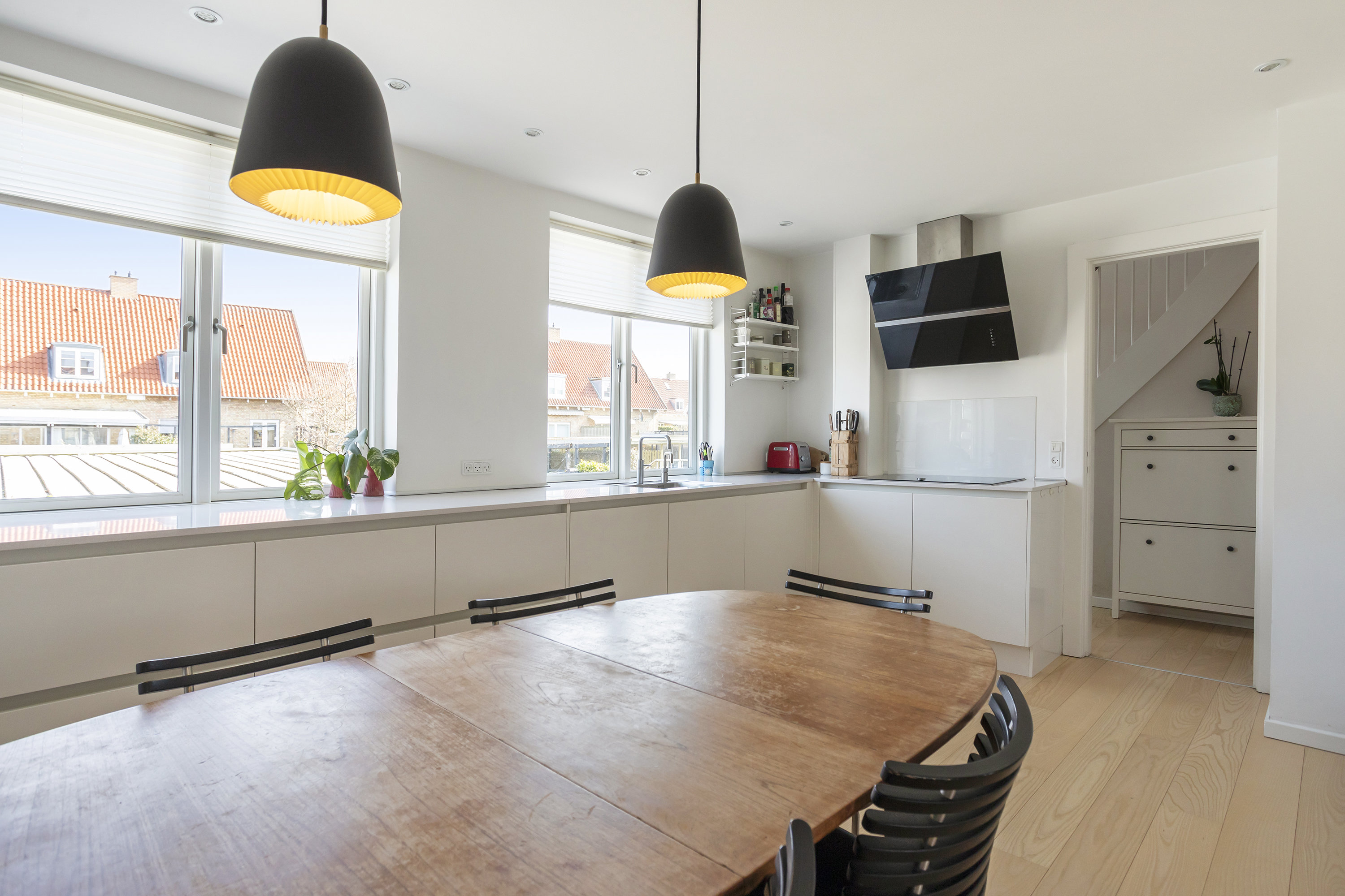 Fremhævet stue billede i fuldskærmstilstand. Billede af Vestermarie Alle 4, 2770 Kastrup