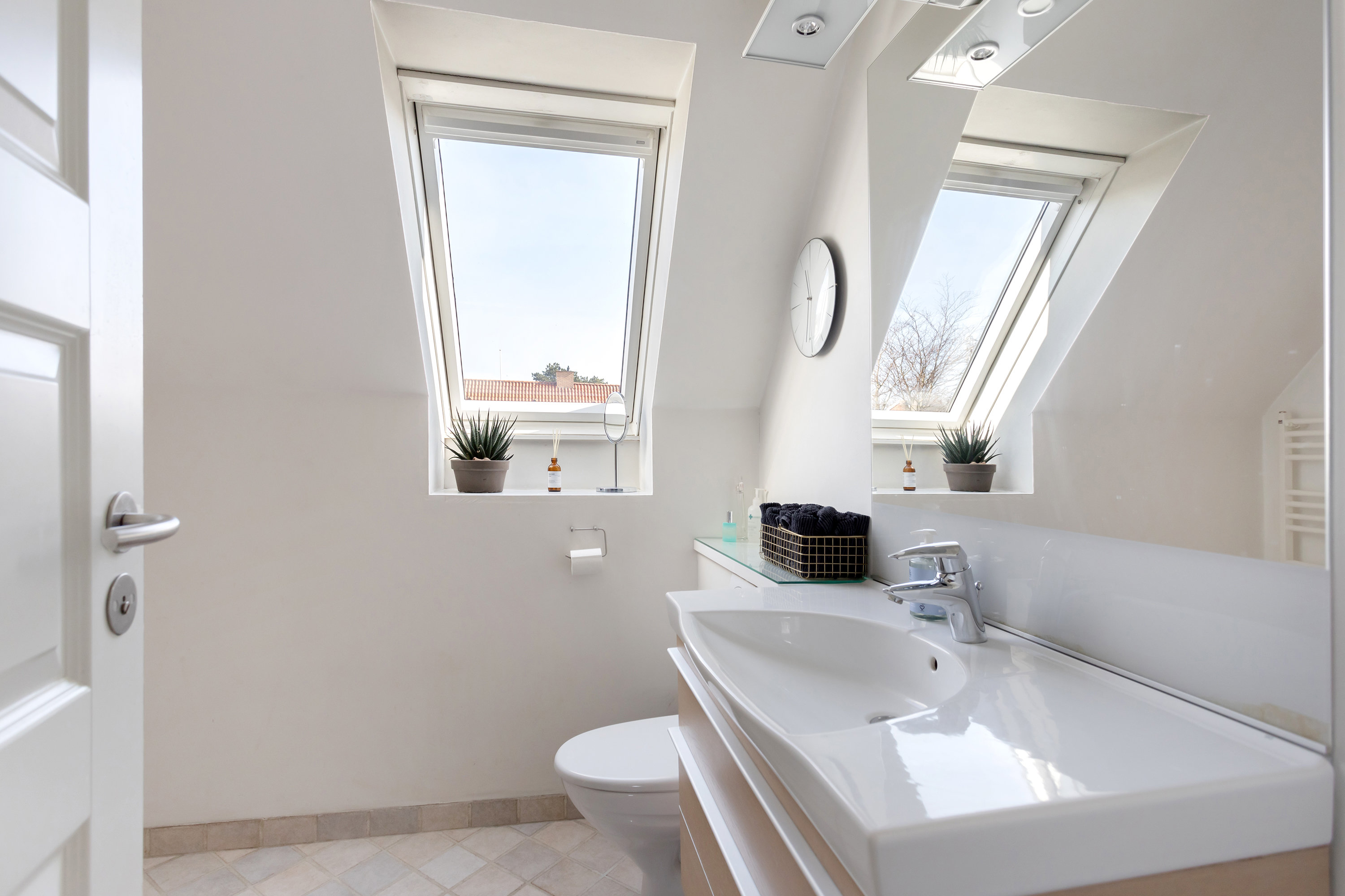 Fremhævet andet billede i fuldskærmstilstand. Billede af Vestermarie Alle 4, 2770 Kastrup