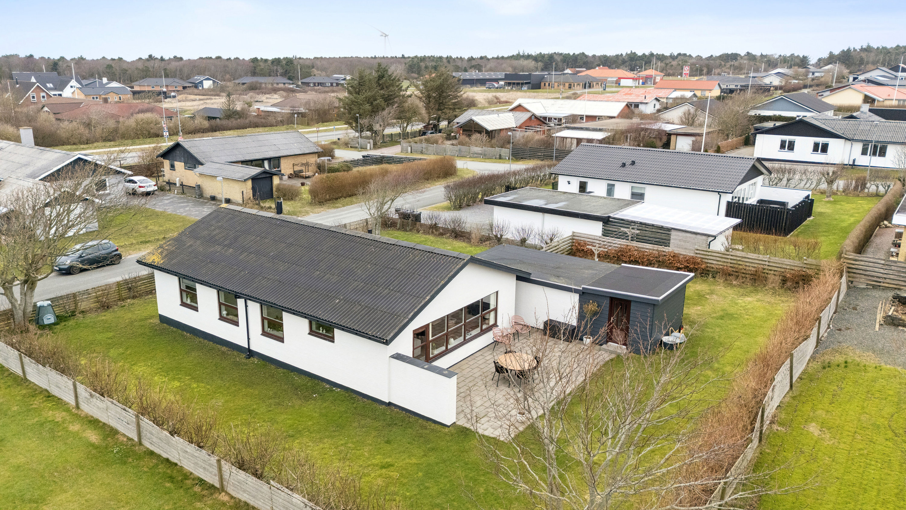 Fremhævet luftfoto billede i fuldskærmstilstand. Billede af Elmevænget 22, 7730 Hanstholm