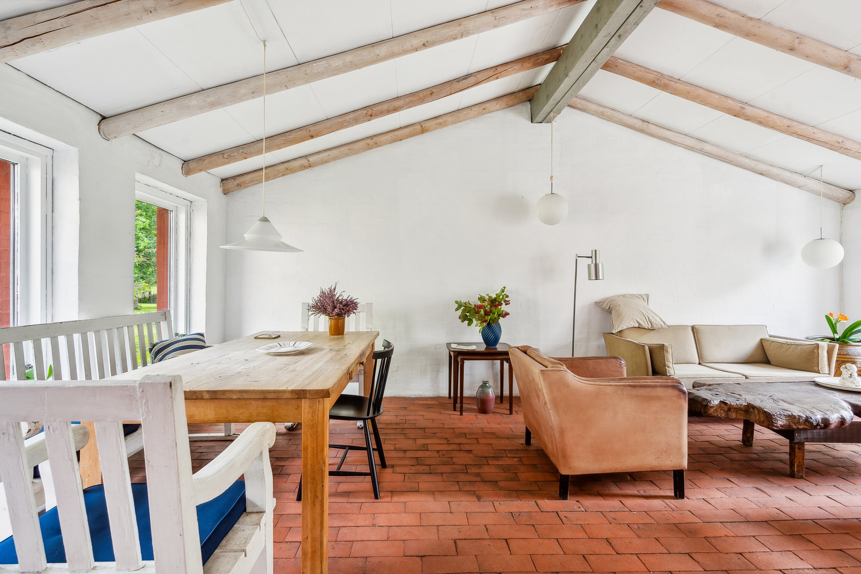 Fremhævet stue billede i fuldskærmstilstand. Billede af Fruerlundvej 55, Øster Hurup, 9560 Hadsund