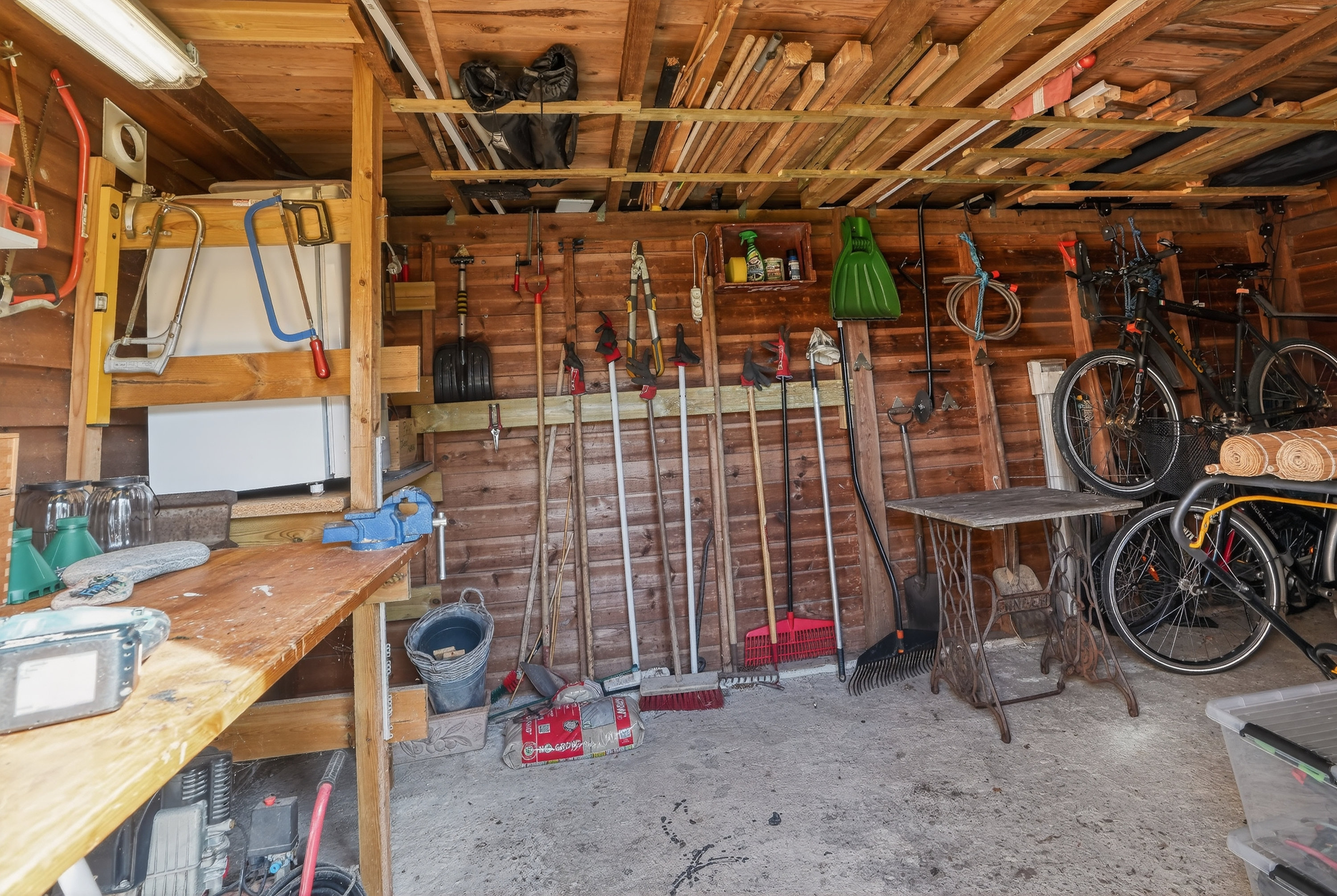 Fremhævet skur billede i fuldskærmstilstand. Billede af Tværleddet 1, Ebbeløkke, 4500 Nykøbing Sj