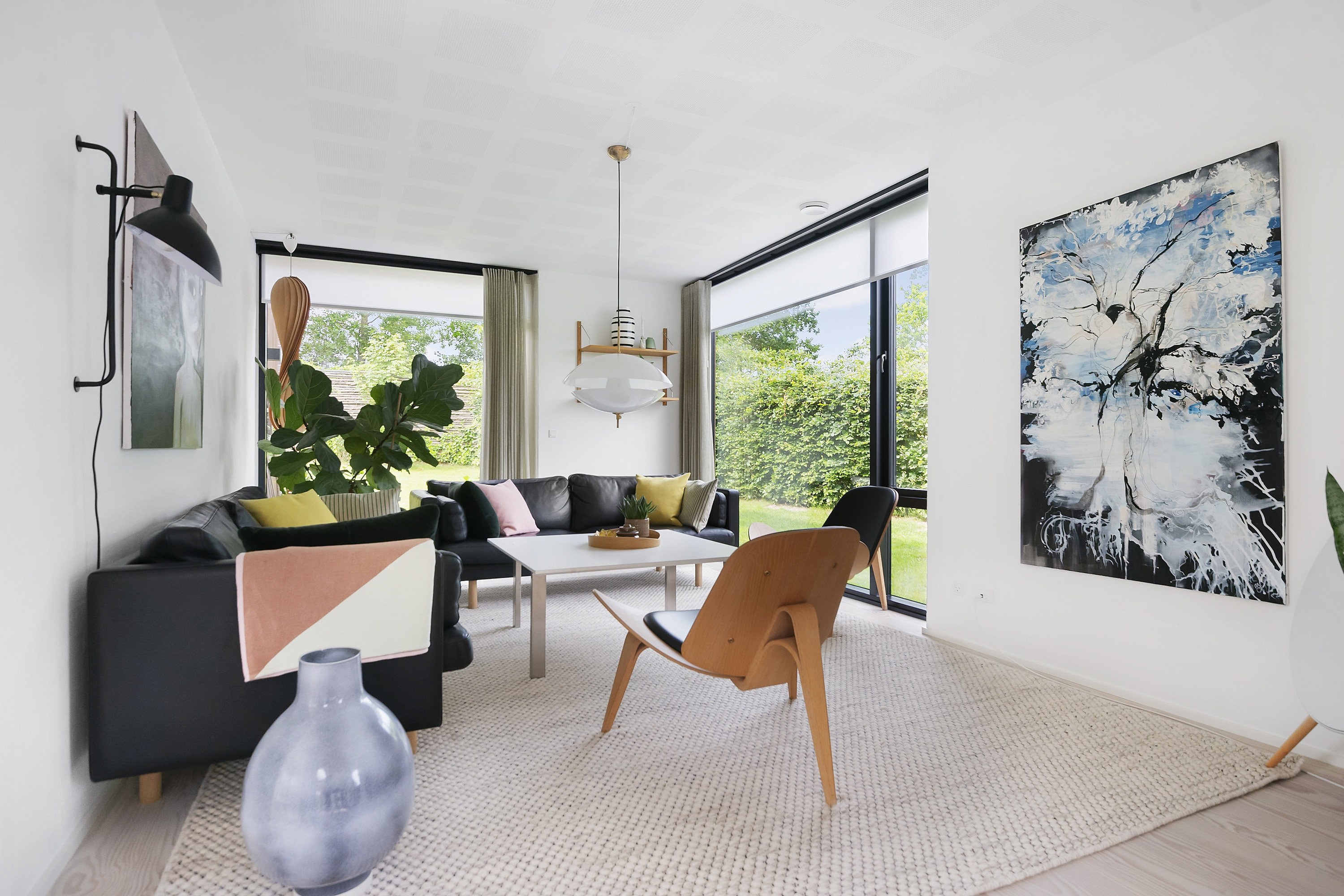 Fremhævet stue billede i fuldskærmstilstand. Billede af Overskov 21, 8300 Odder