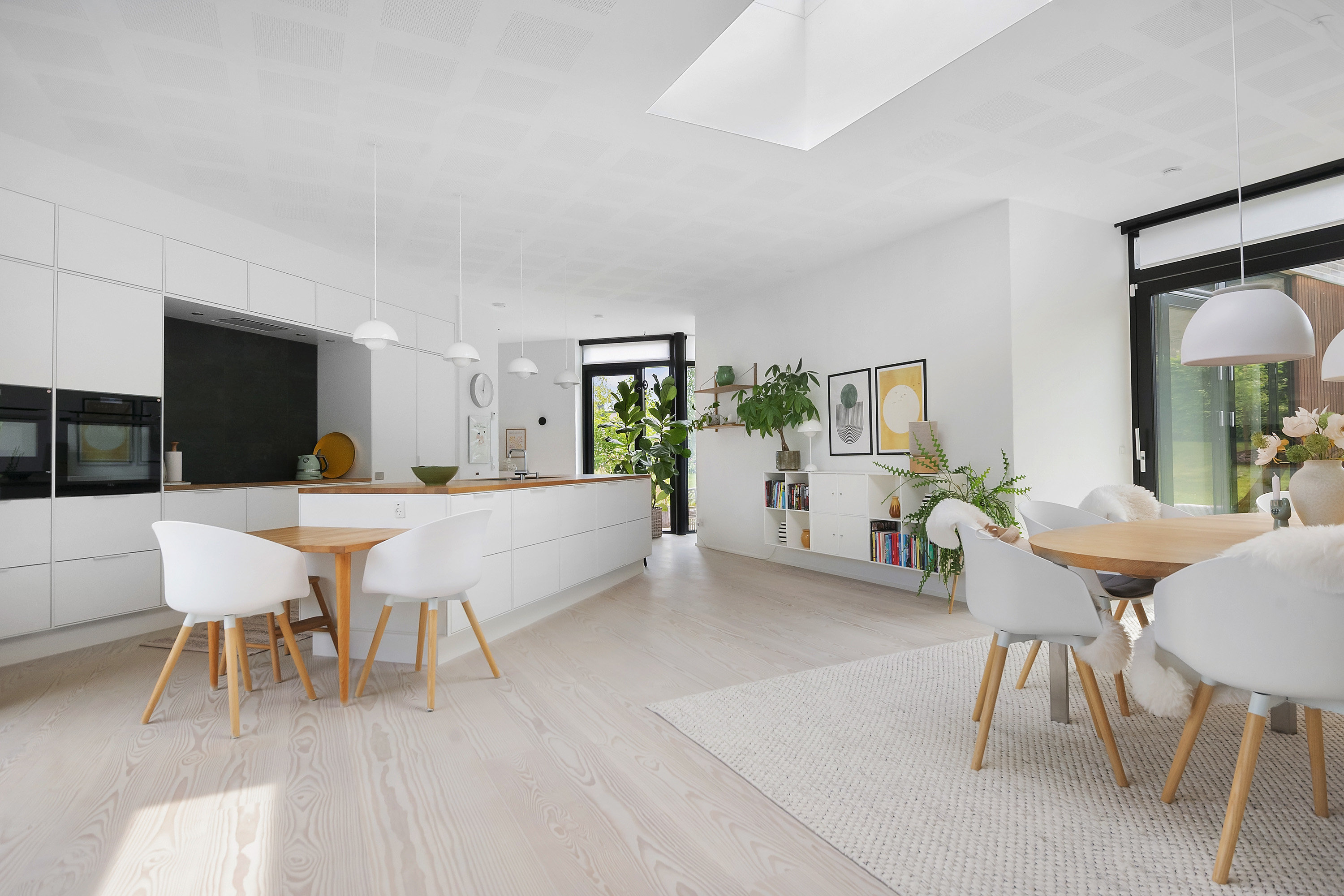 Fremhævet spisekøkken billede i fuldskærmstilstand. Billede af Overskov 21, 8300 Odder