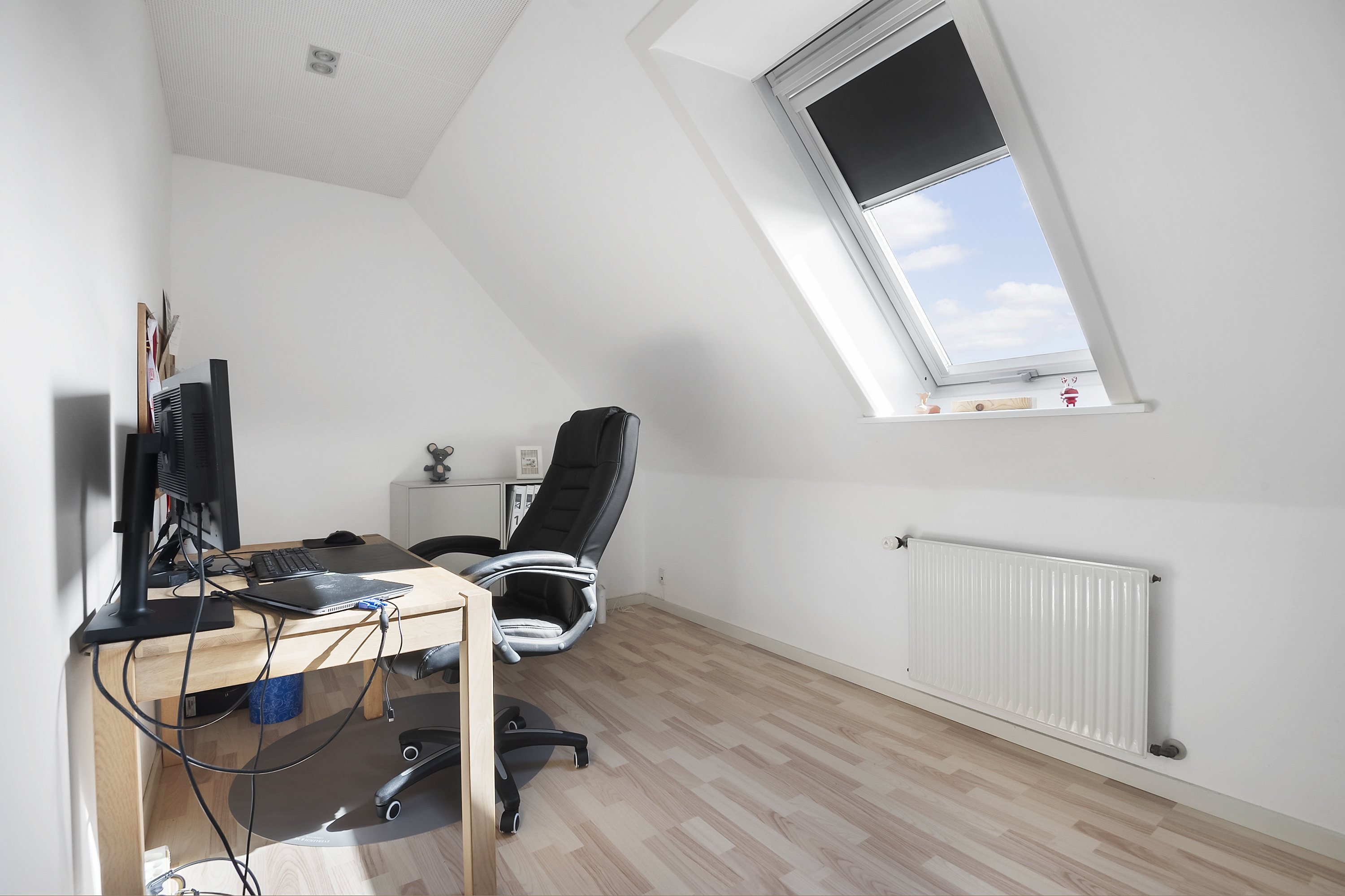 Fremhævet værelse billede i fuldskærmstilstand. Billede af Hindbærvej 7, 6715 Esbjerg N