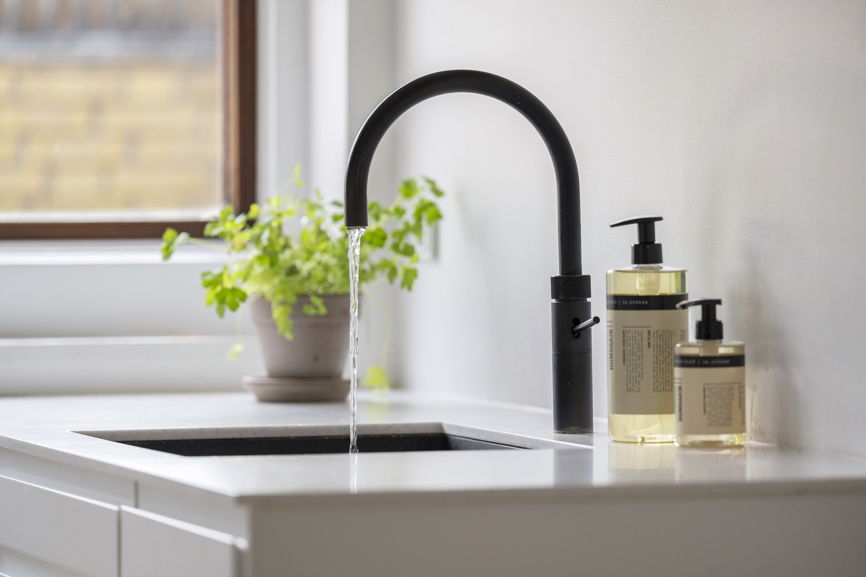 Fremhævet værelse billede i fuldskærmstilstand. Billede af Vejlemosevej 54, 2840 Holte