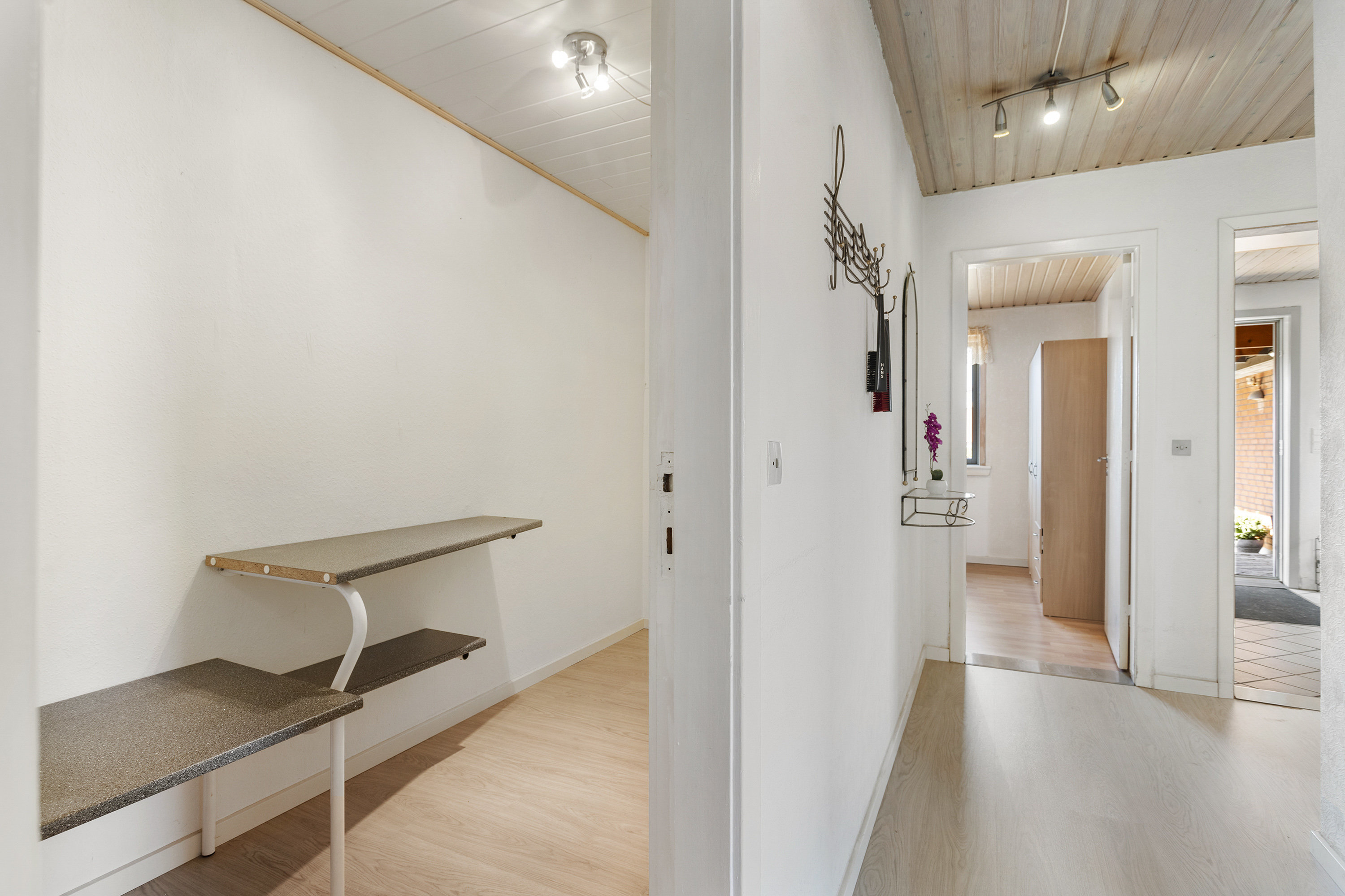 Fremhævet gang billede i fuldskærmstilstand. Billede af Toftevænget 29, 9300 Sæby