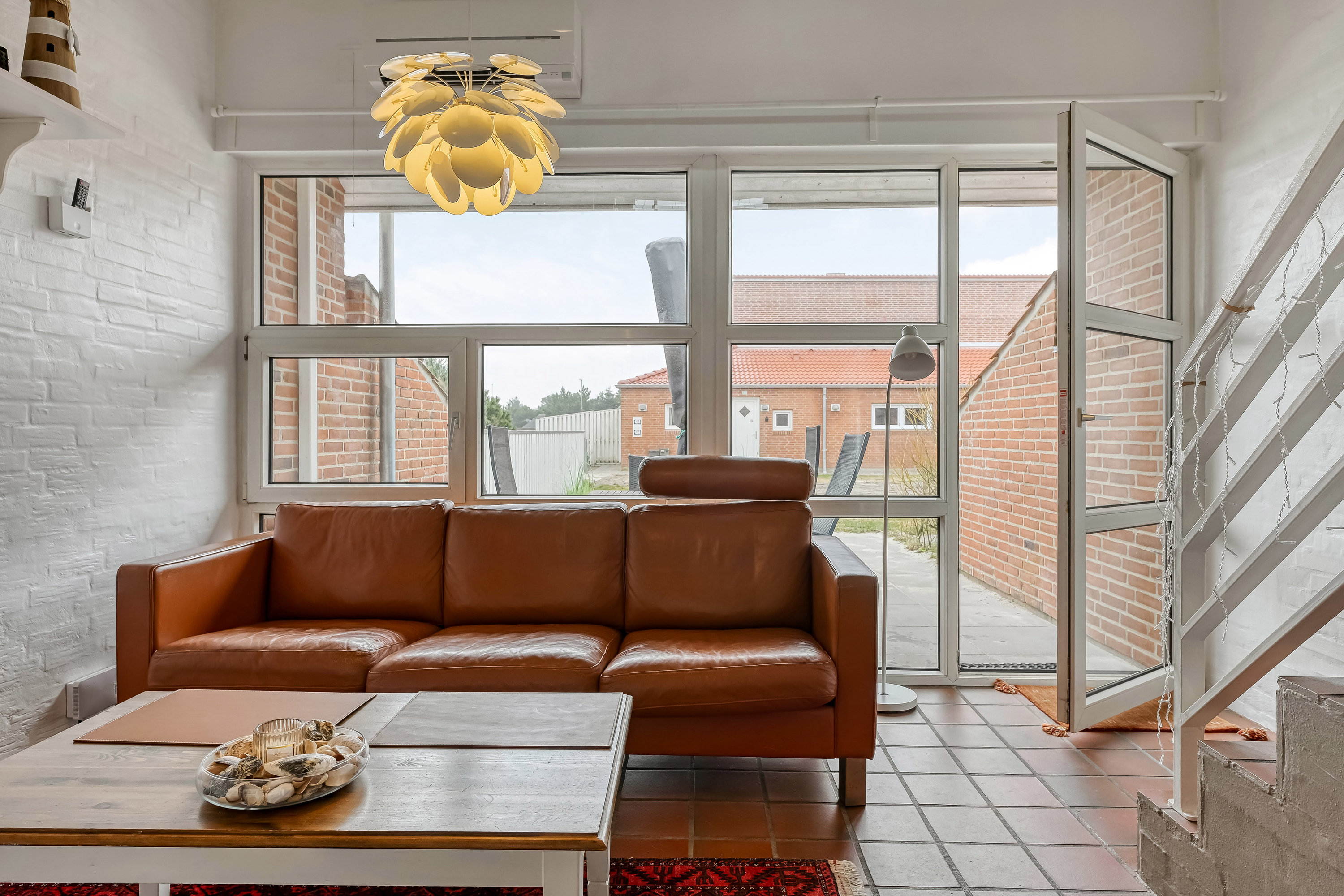 Fremhævet stue billede i fuldskærmstilstand. Billede af Fyrvej 26, st.. 16., 6857 Blåvand