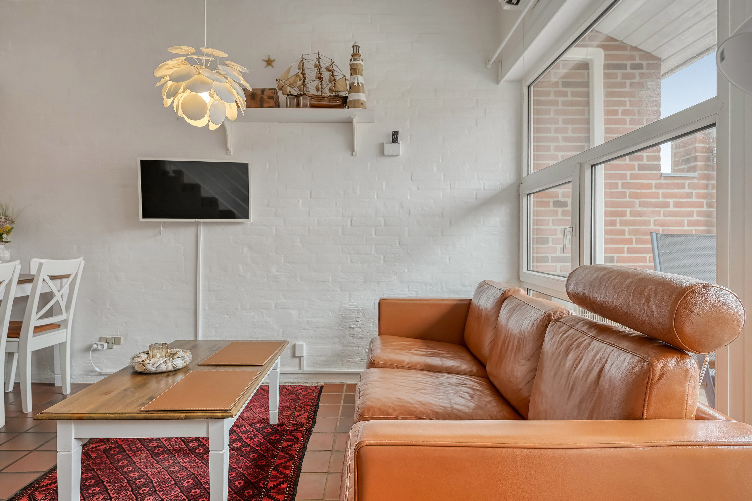 Fremhævet stue billede i fuldskærmstilstand. Billede af Fyrvej 26, st.. 16., 6857 Blåvand