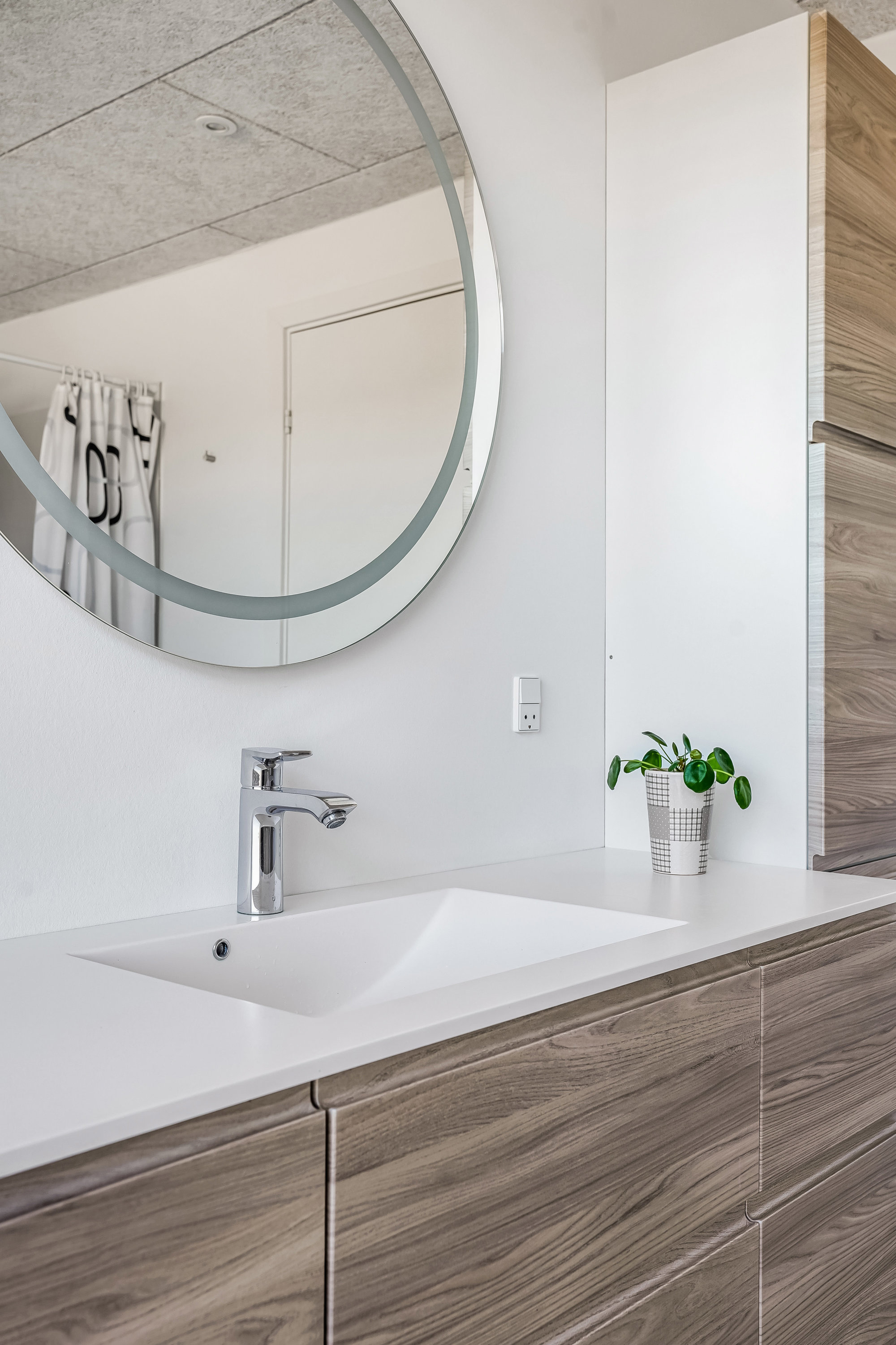 Fremhævet badeværelse billede i fuldskærmstilstand. Billede af Egevang 19, 8740 Brædstrup