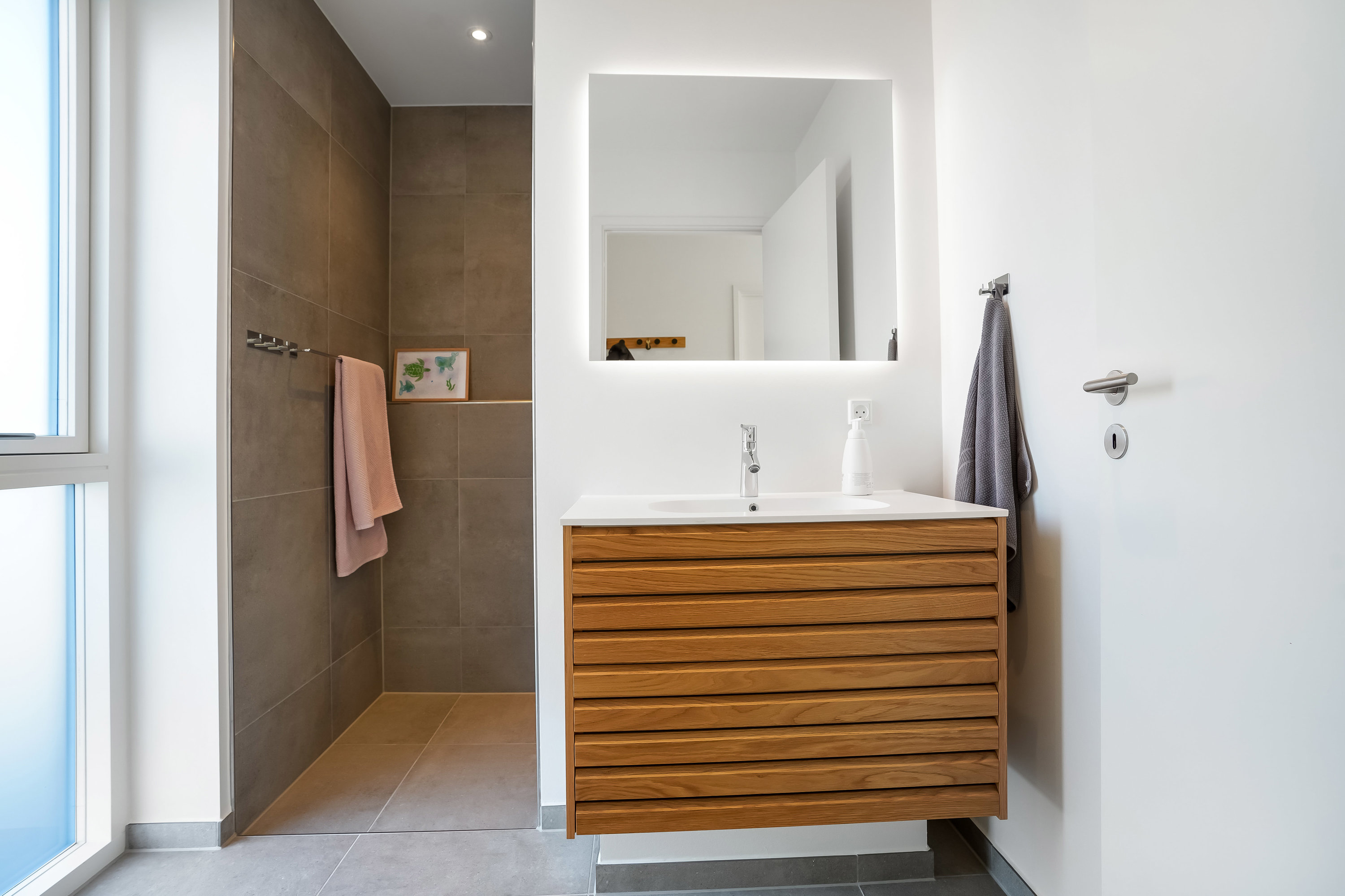 Fremhævet badeværelse billede i fuldskærmstilstand. Billede af Vesterled 34, 5690 Tommerup