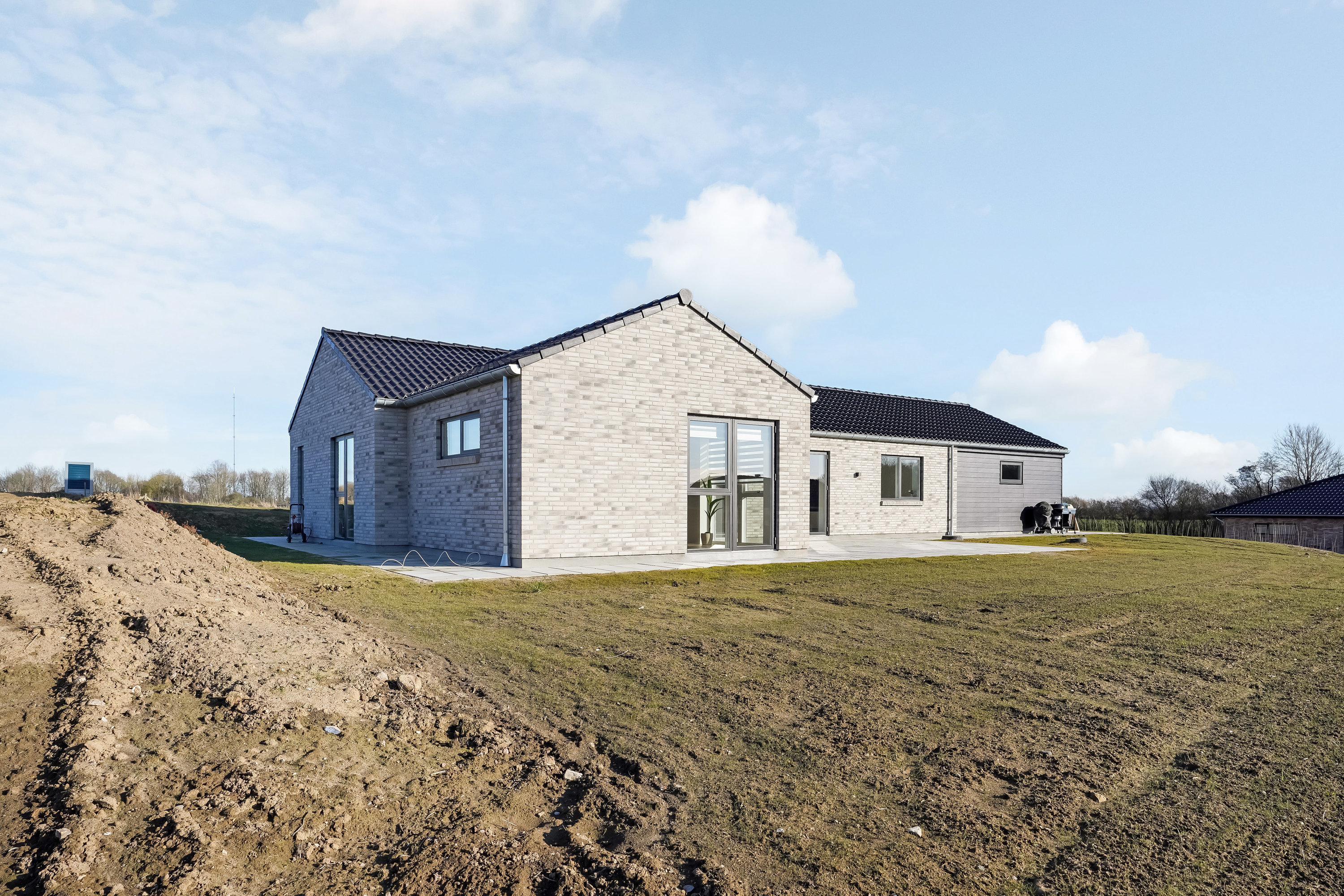 Fremhævet ejendommen billede i fuldskærmstilstand. Billede af Vesterled 34, 5690 Tommerup