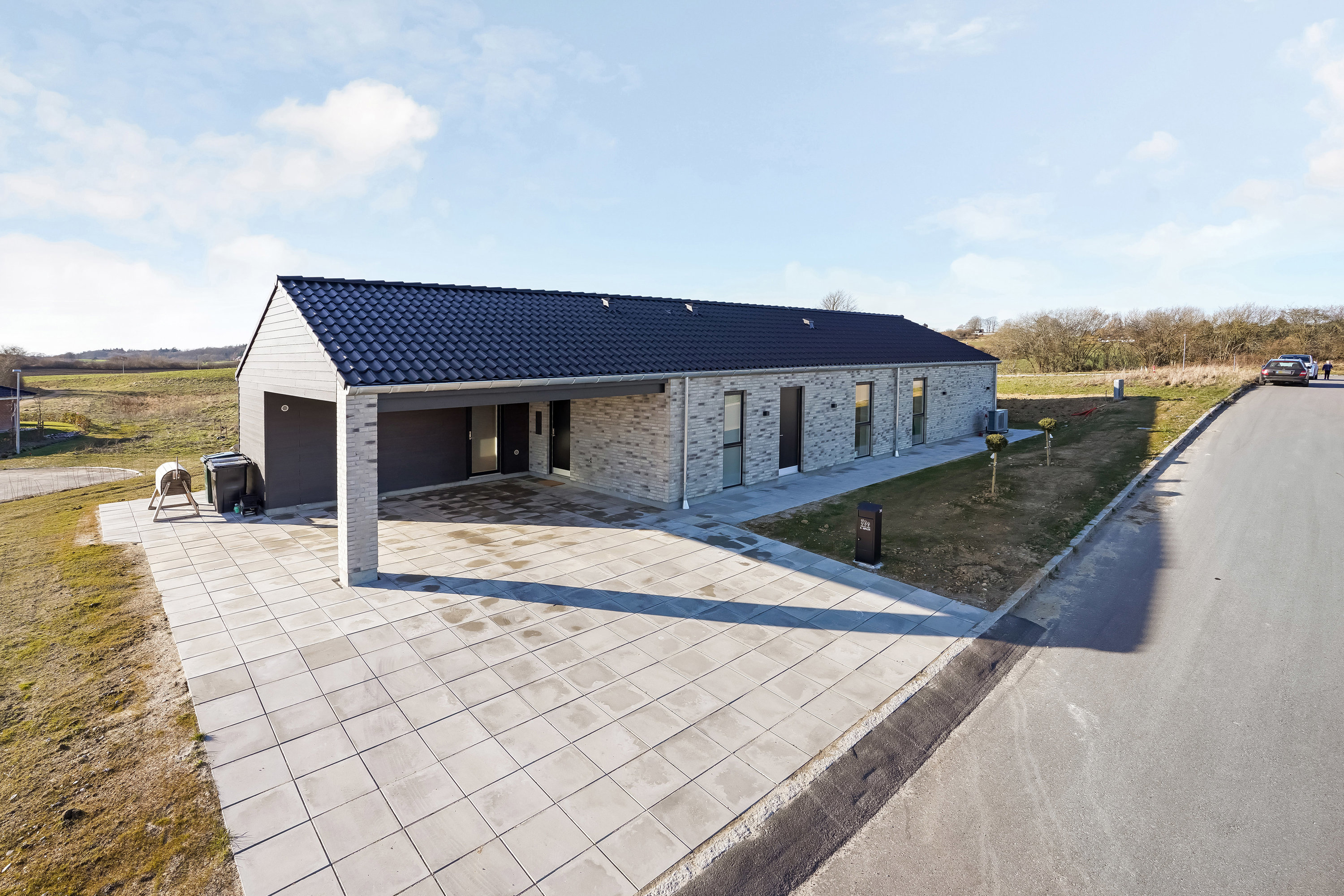 Fremhævet ejendommen billede i fuldskærmstilstand. Billede af Vesterled 34, 5690 Tommerup