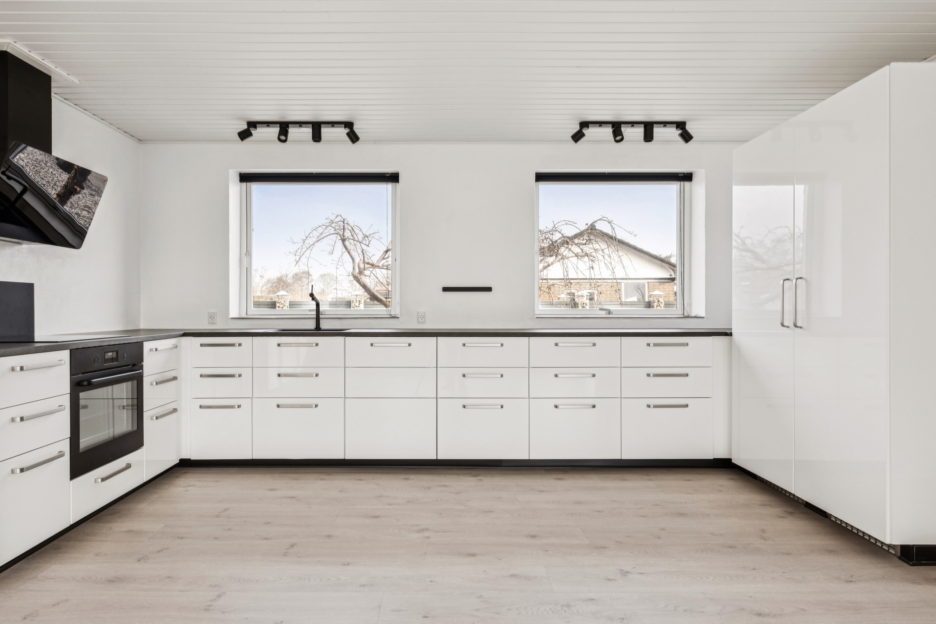 Fremhævet køkken billede i fuldskærmstilstand. Billede af Britaniavej 2, Voldby, 8500 Grenaa