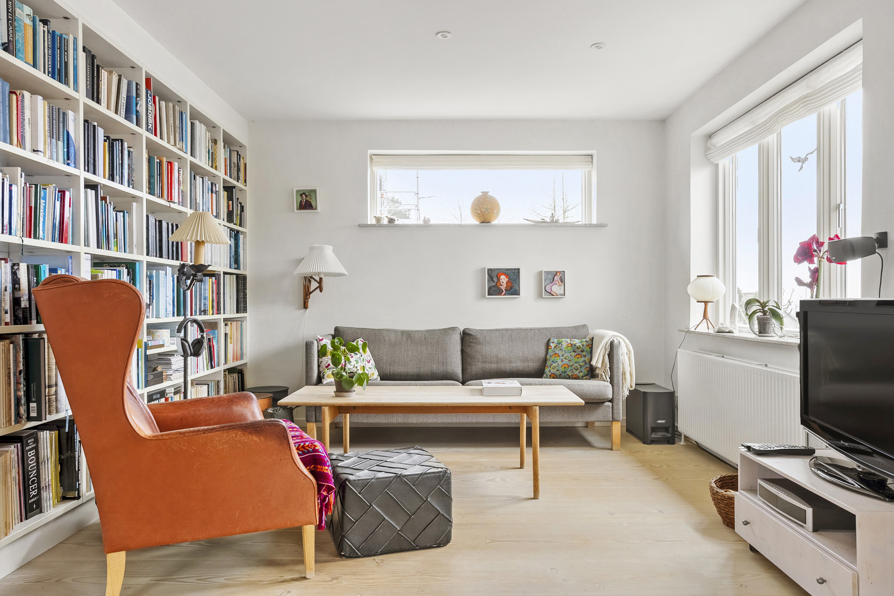 Fremhævet stue billede i fuldskærmstilstand. Billede af Kikkenborgvej 54A, 6000 Kolding