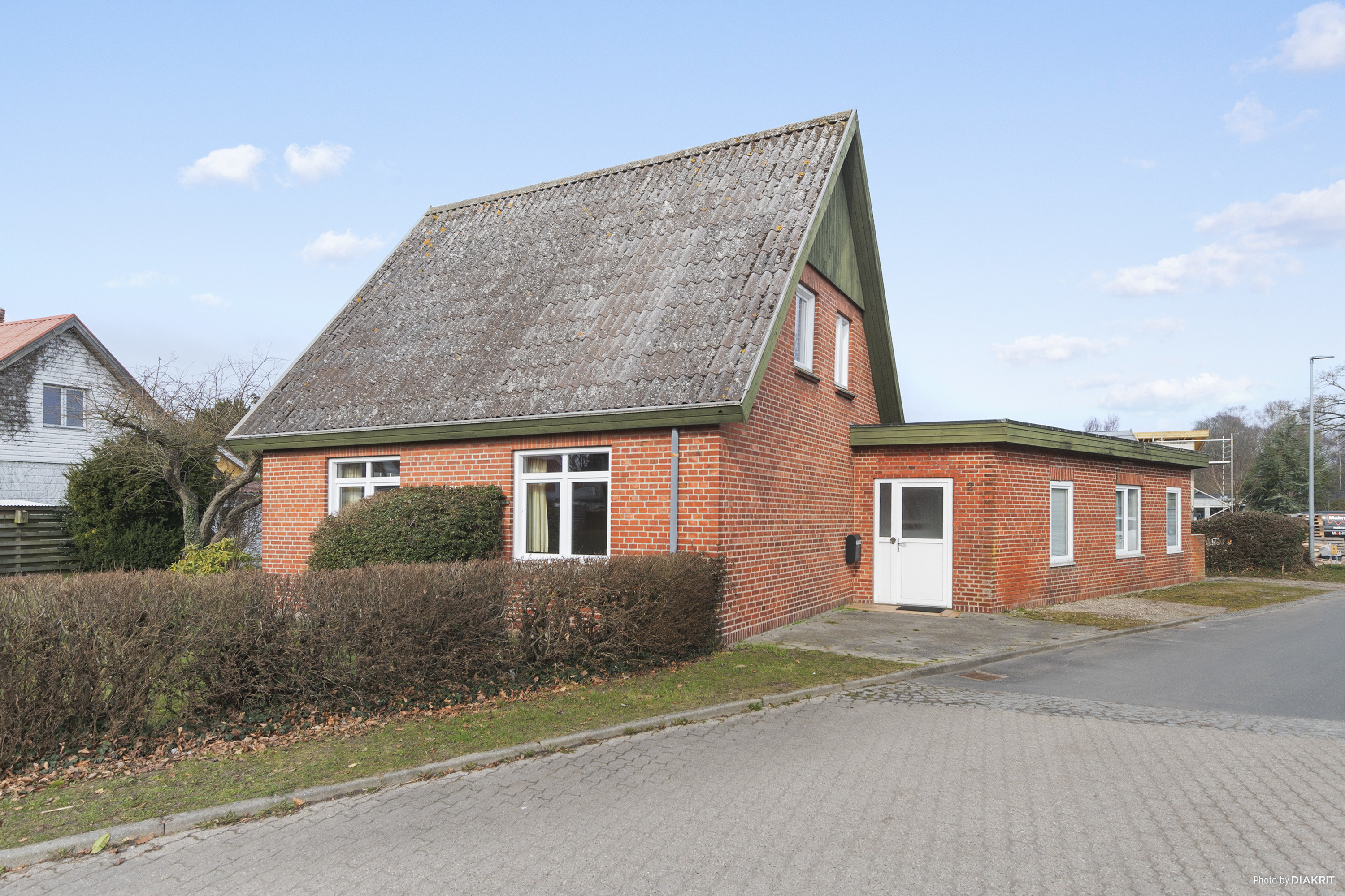 Fremhævet ejendommen billede i fuldskærmstilstand. Billede af Nørreled 2, Hou, 8300 Odder