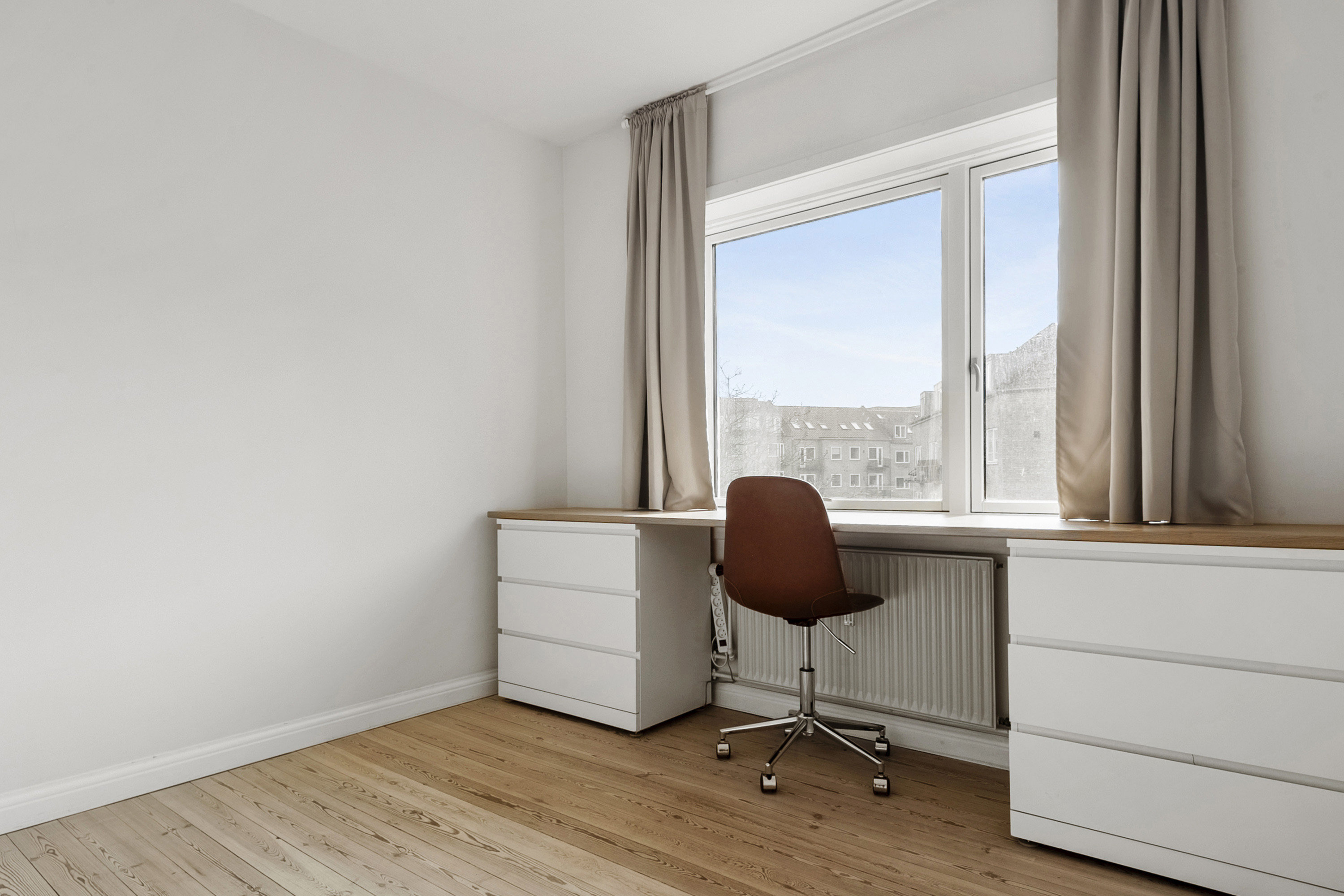 Fremhævet værelse billede i fuldskærmstilstand. Billede af Langelandsgade 210, 1. th., 8200 Aarhus N