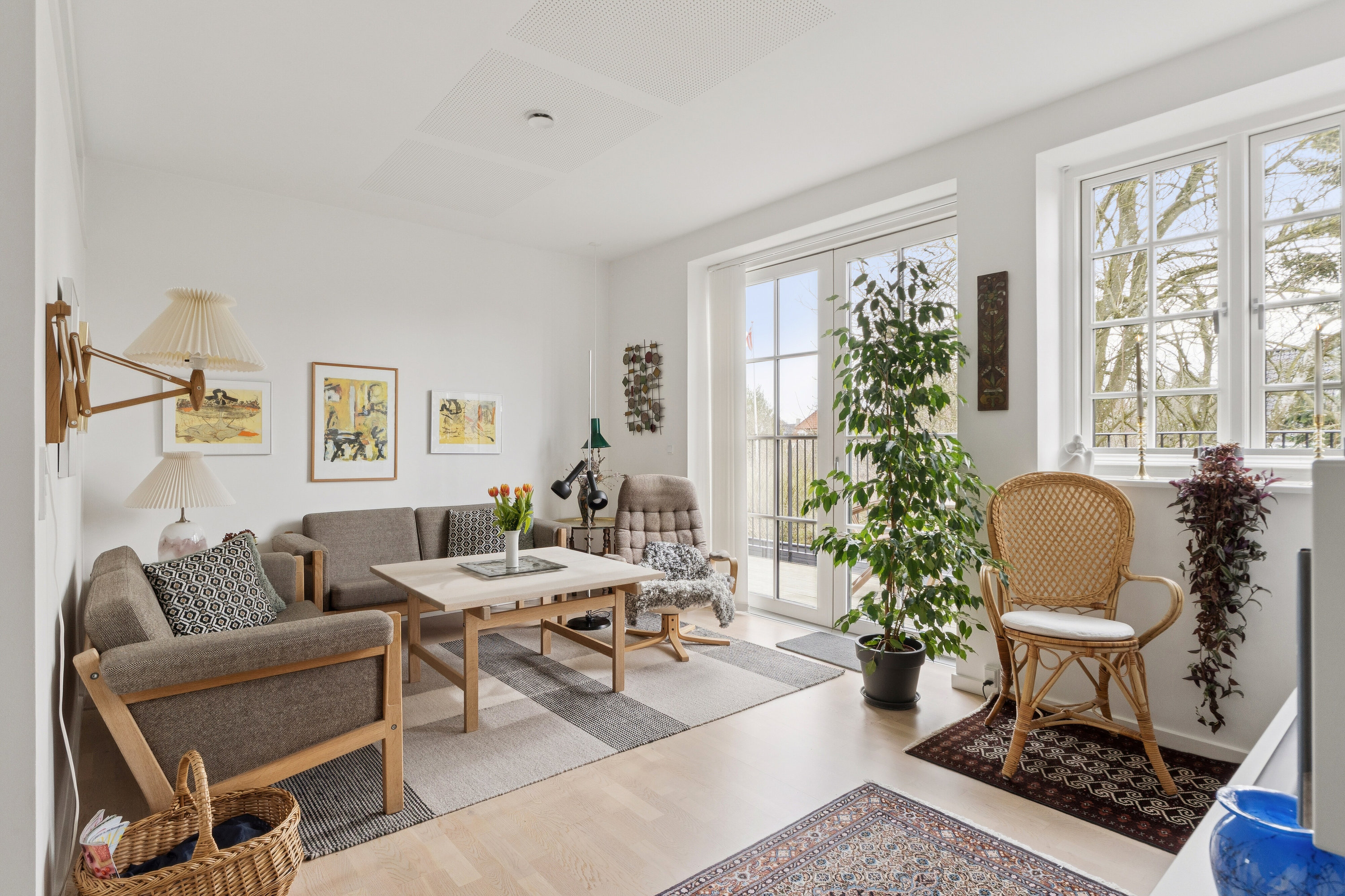 Fremhævet stue billede i fuldskærmstilstand. Billede af Svanelundsvej 6F, 1. 1., 9800 Hjørring