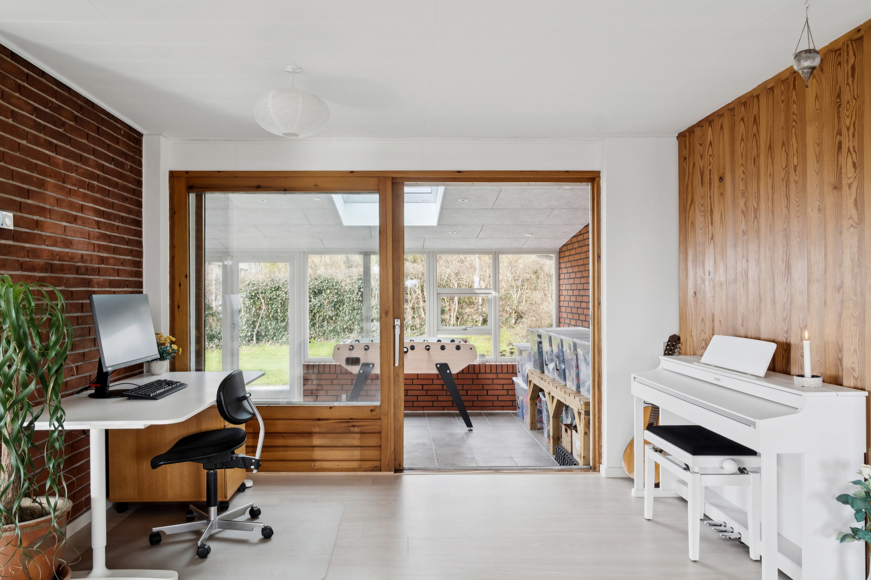 Fremhævet arbejdsværelse billede i fuldskærmstilstand. Billede af Ladelundsvej 8, 8600 Silkeborg