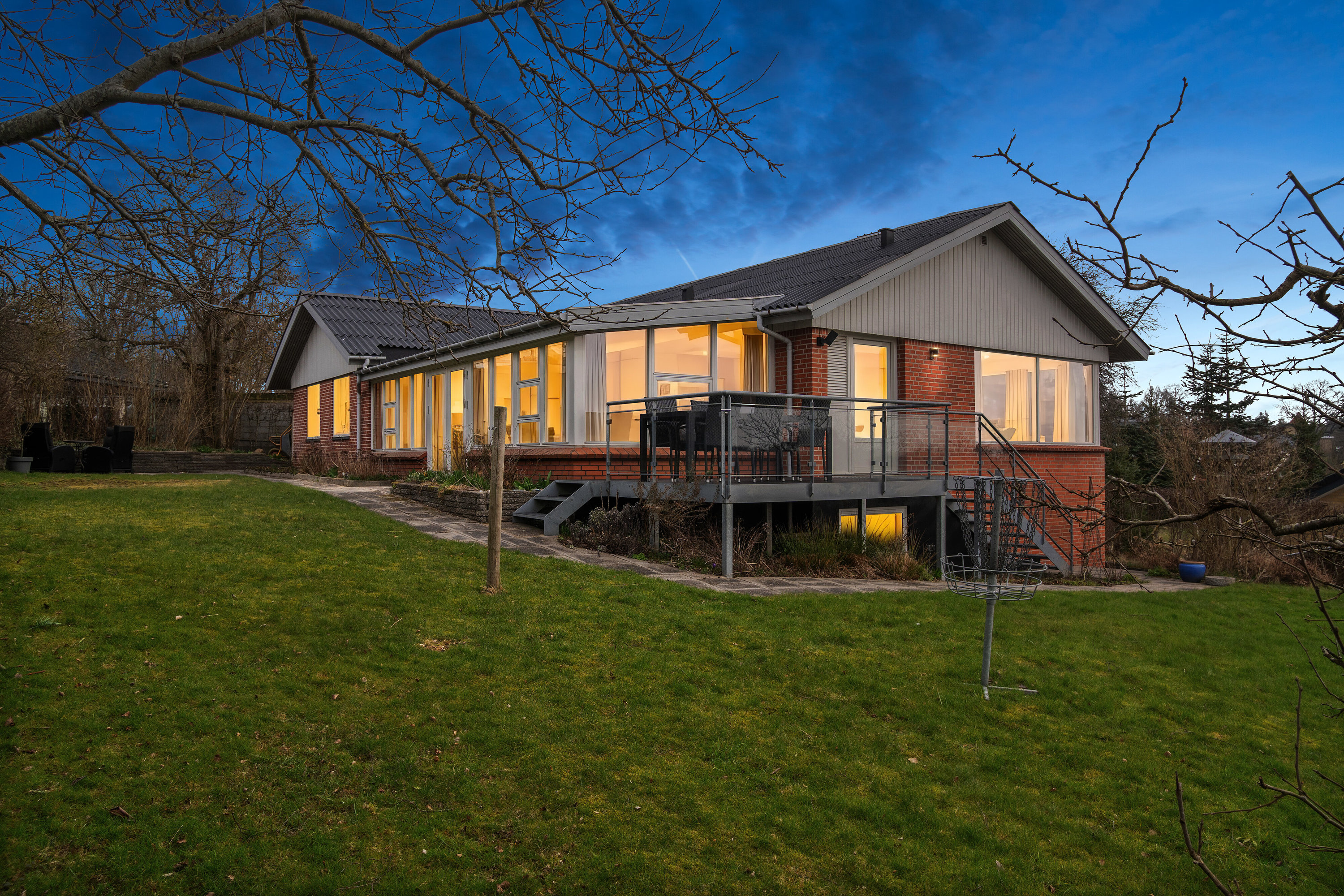 Fremhævet andet billede i fuldskærmstilstand. Billede af Ladelundsvej 8, 8600 Silkeborg