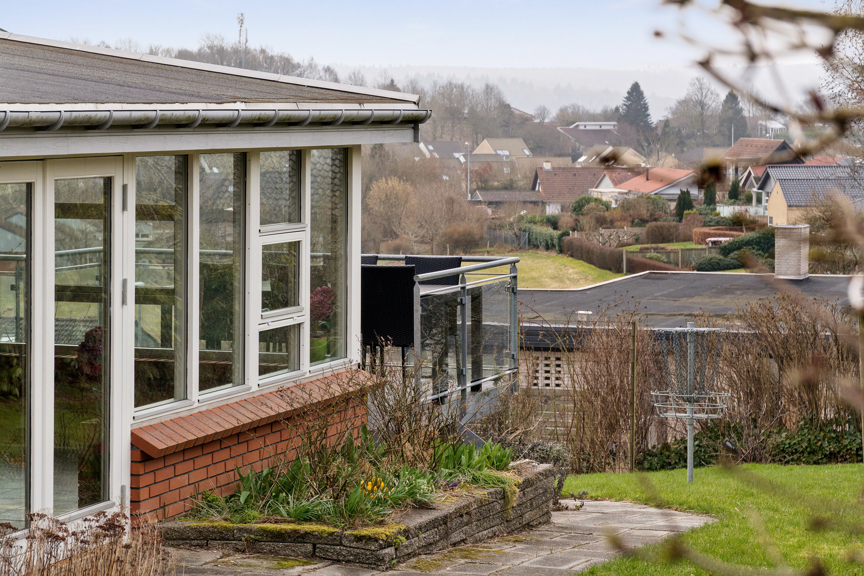 Fremhævet udendørs billede i fuldskærmstilstand. Billede af Ladelundsvej 8, 8600 Silkeborg