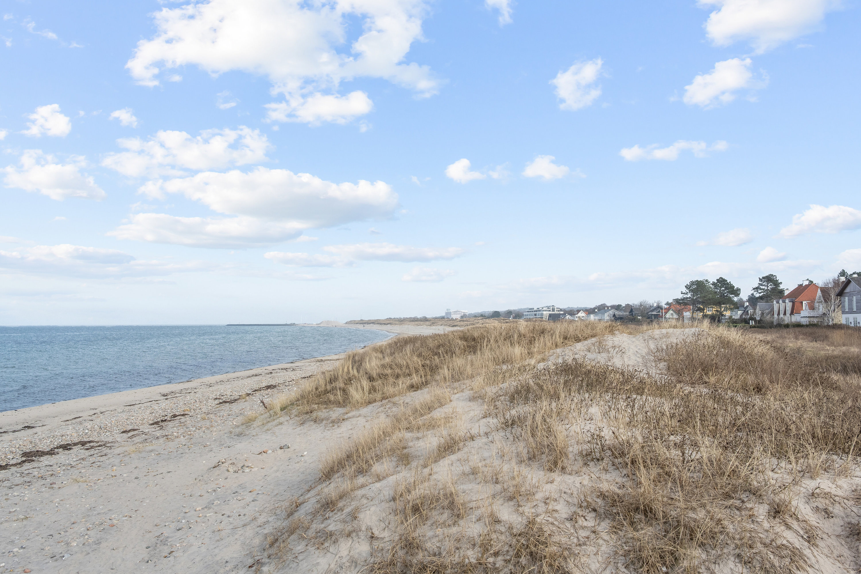 Fremhævet udendørs billede i fuldskærmstilstand. Billede af Peter Olsens Vej 2G, 3100 Hornbæk