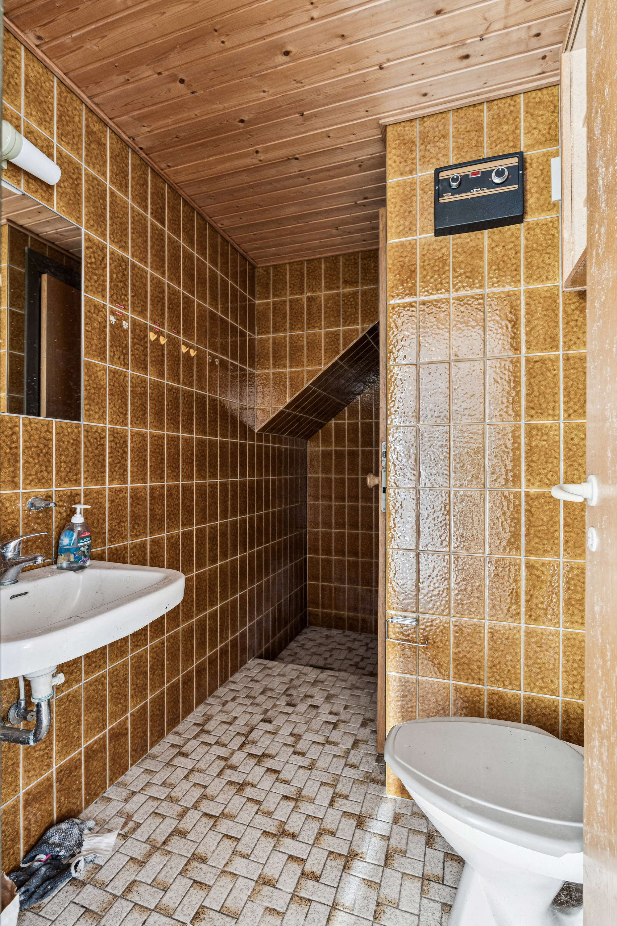 Fremhævet badeværelse billede i fuldskærmstilstand. Billede af Hørlycks Alle 12C, 7200 Grindsted