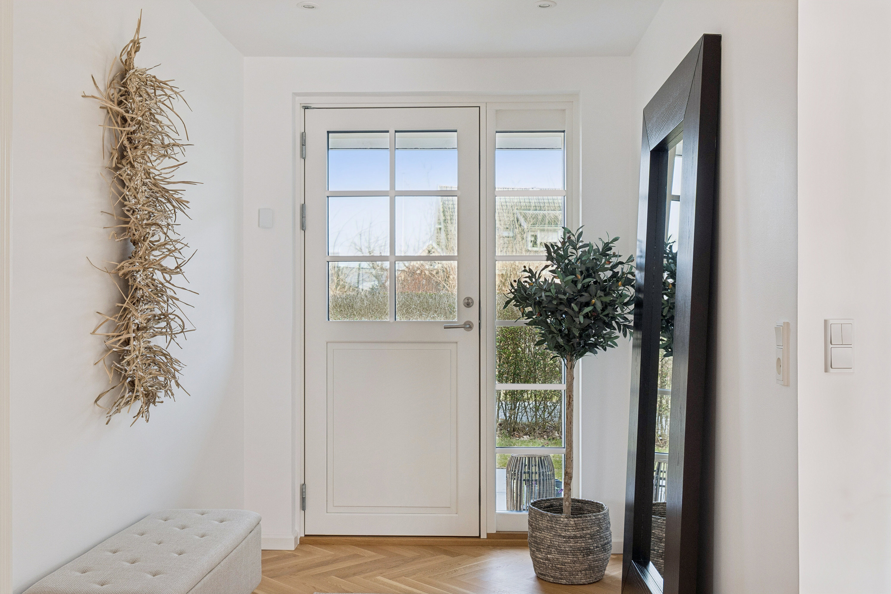 Fremhævet hall billede i fuldskærmstilstand. Billede af Peter Olsens Vej 2G, 3100 Hornbæk