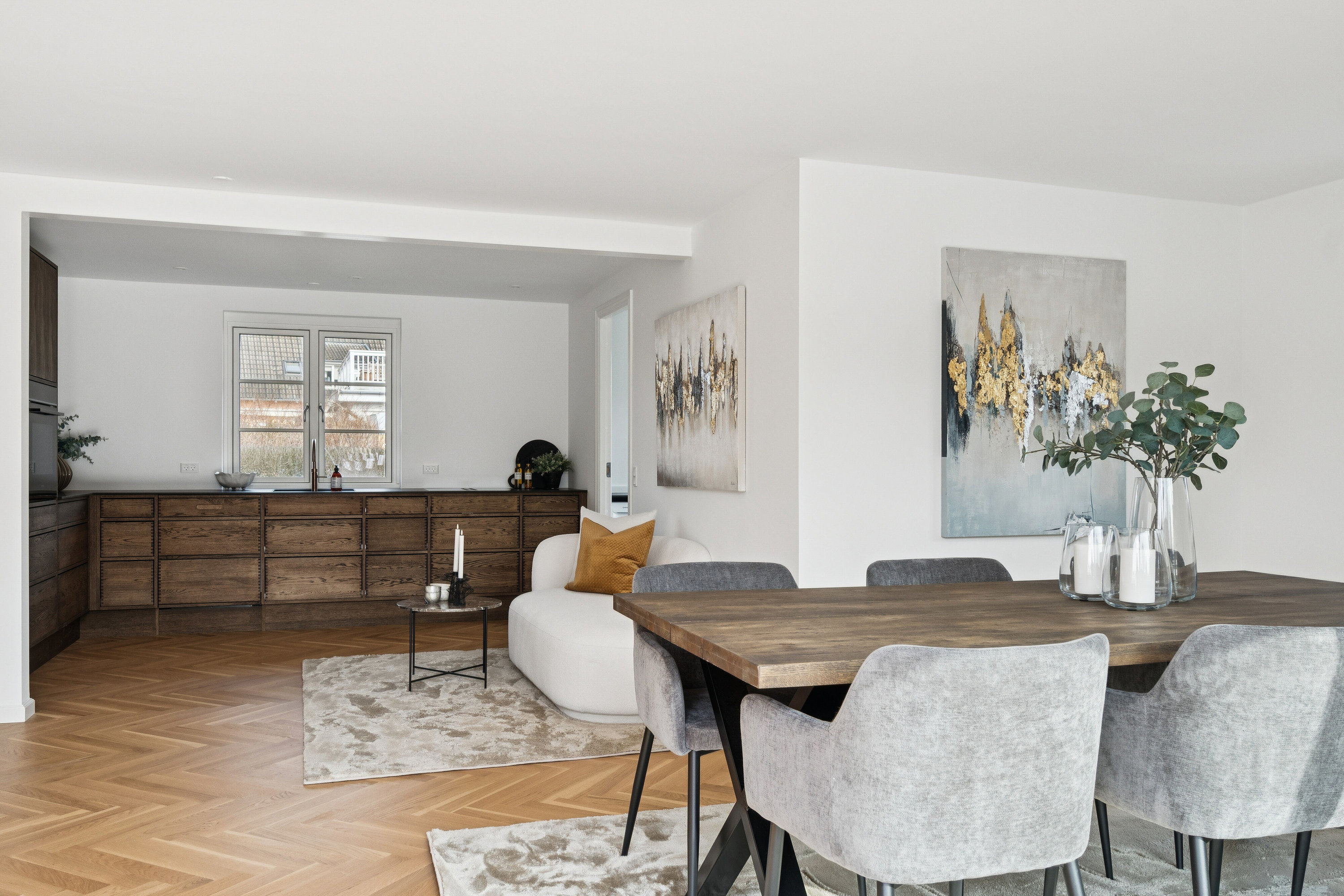 Fremhævet spisestue billede i fuldskærmstilstand. Billede af Peter Olsens Vej 2G, 3100 Hornbæk