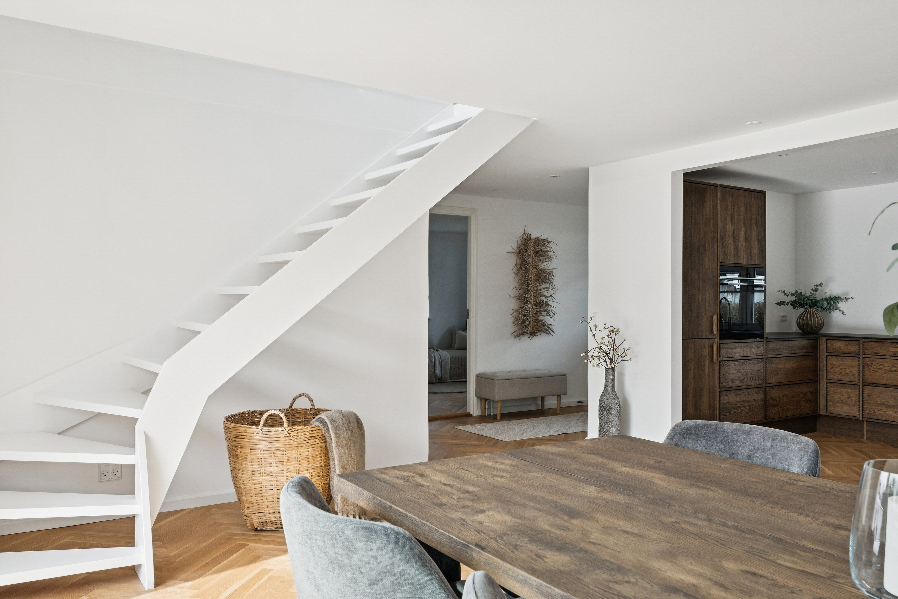 Fremhævet spisestue billede i fuldskærmstilstand. Billede af Peter Olsens Vej 2G, 3100 Hornbæk