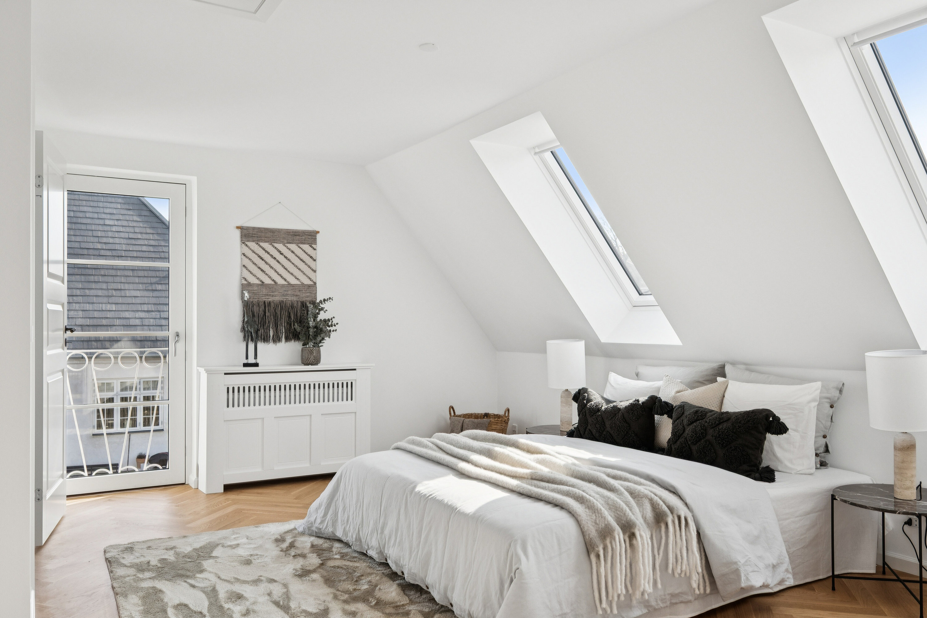 Fremhævet soveværelse billede i fuldskærmstilstand. Billede af Peter Olsens Vej 2G, 3100 Hornbæk