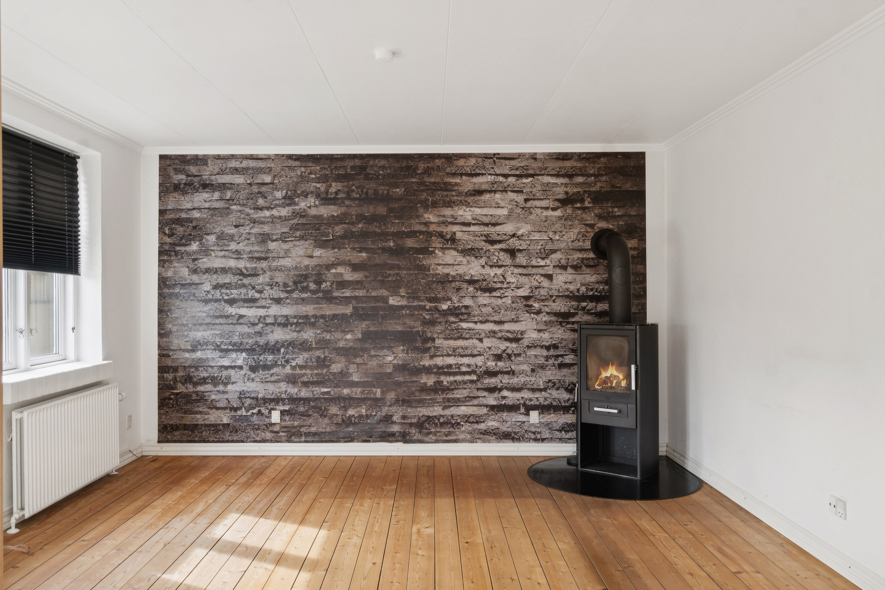 Fremhævet stue billede i fuldskærmstilstand. Billede af Nørre Alle 7, 9881 Bindslev