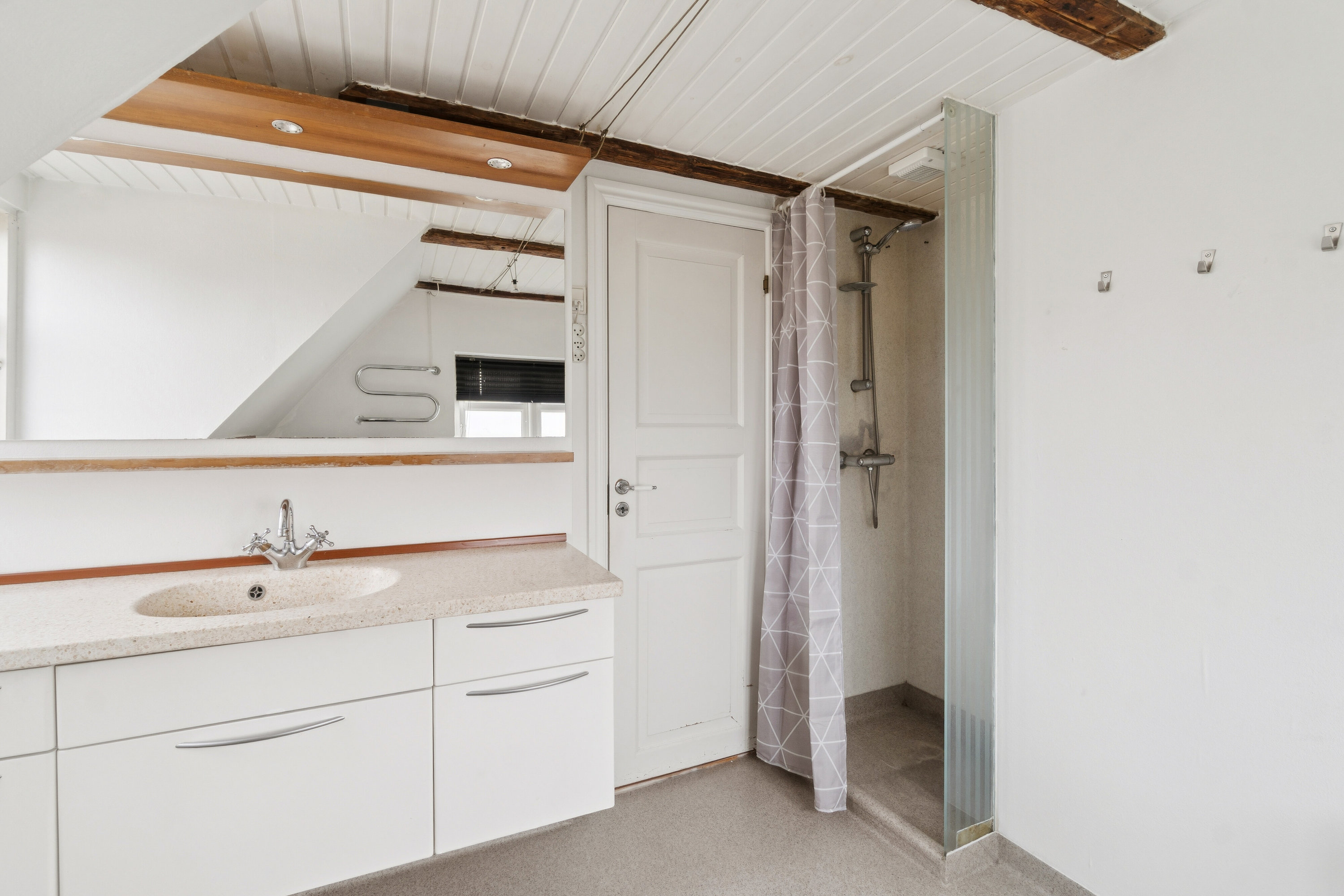 Fremhævet indendørs billede i fuldskærmstilstand. Billede af Nørre Alle 7, 9881 Bindslev