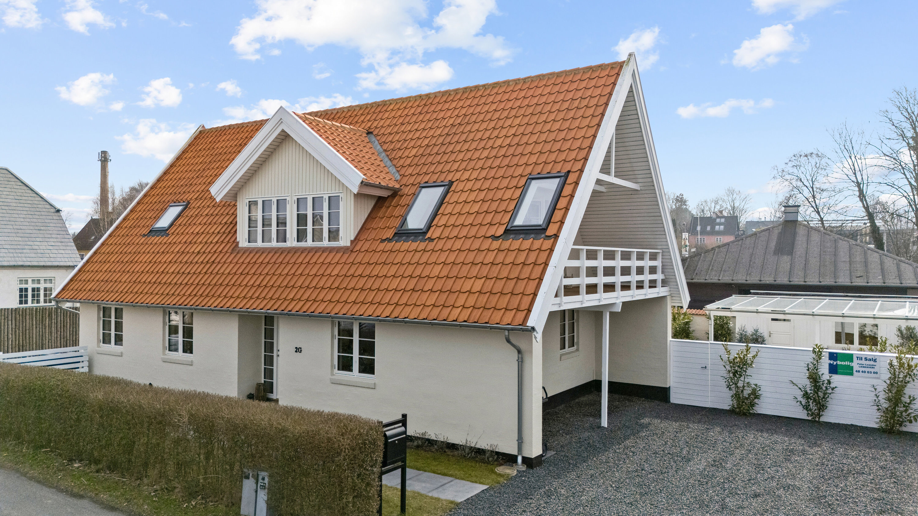 Fremhævet set fra vejen billede i fuldskærmstilstand. Billede af Peter Olsens Vej 2G, 3100 Hornbæk