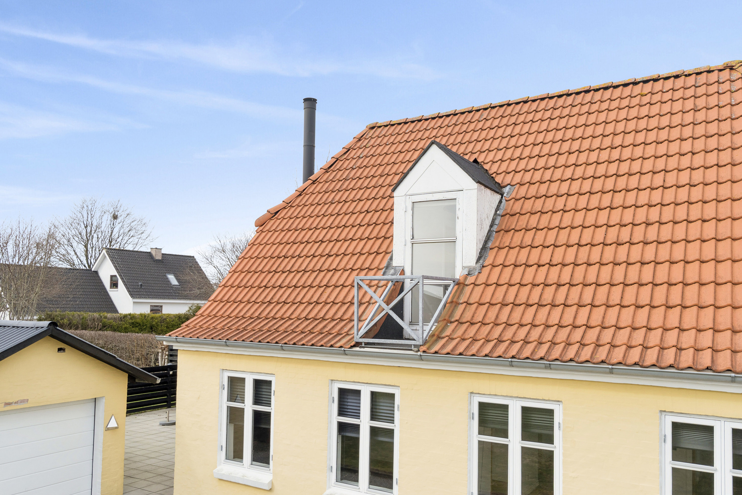 Fremhævet udendørs billede i fuldskærmstilstand. Billede af Nørre Alle 7, 9881 Bindslev