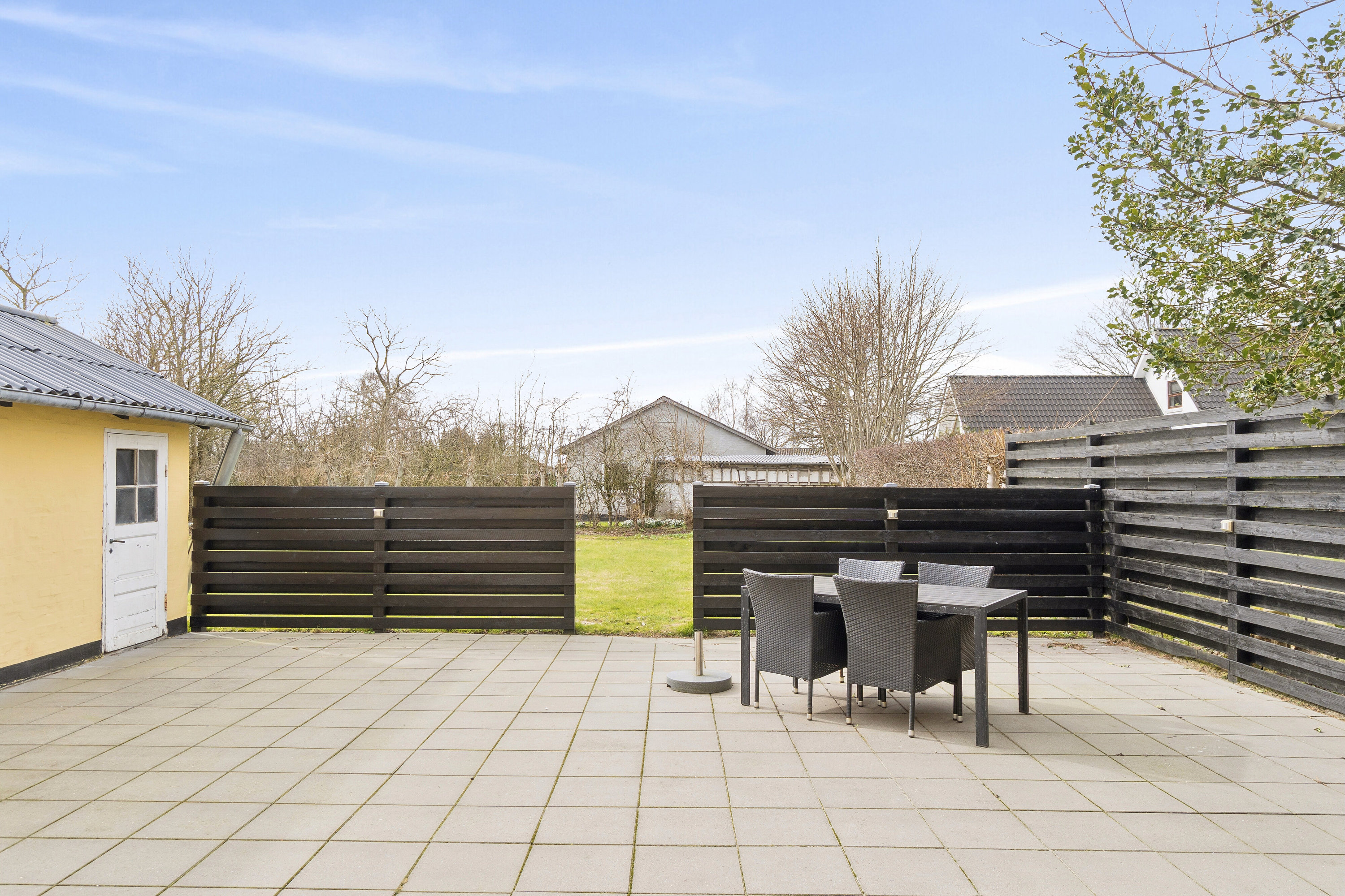 Fremhævet udendørs billede i fuldskærmstilstand. Billede af Nørre Alle 7, 9881 Bindslev