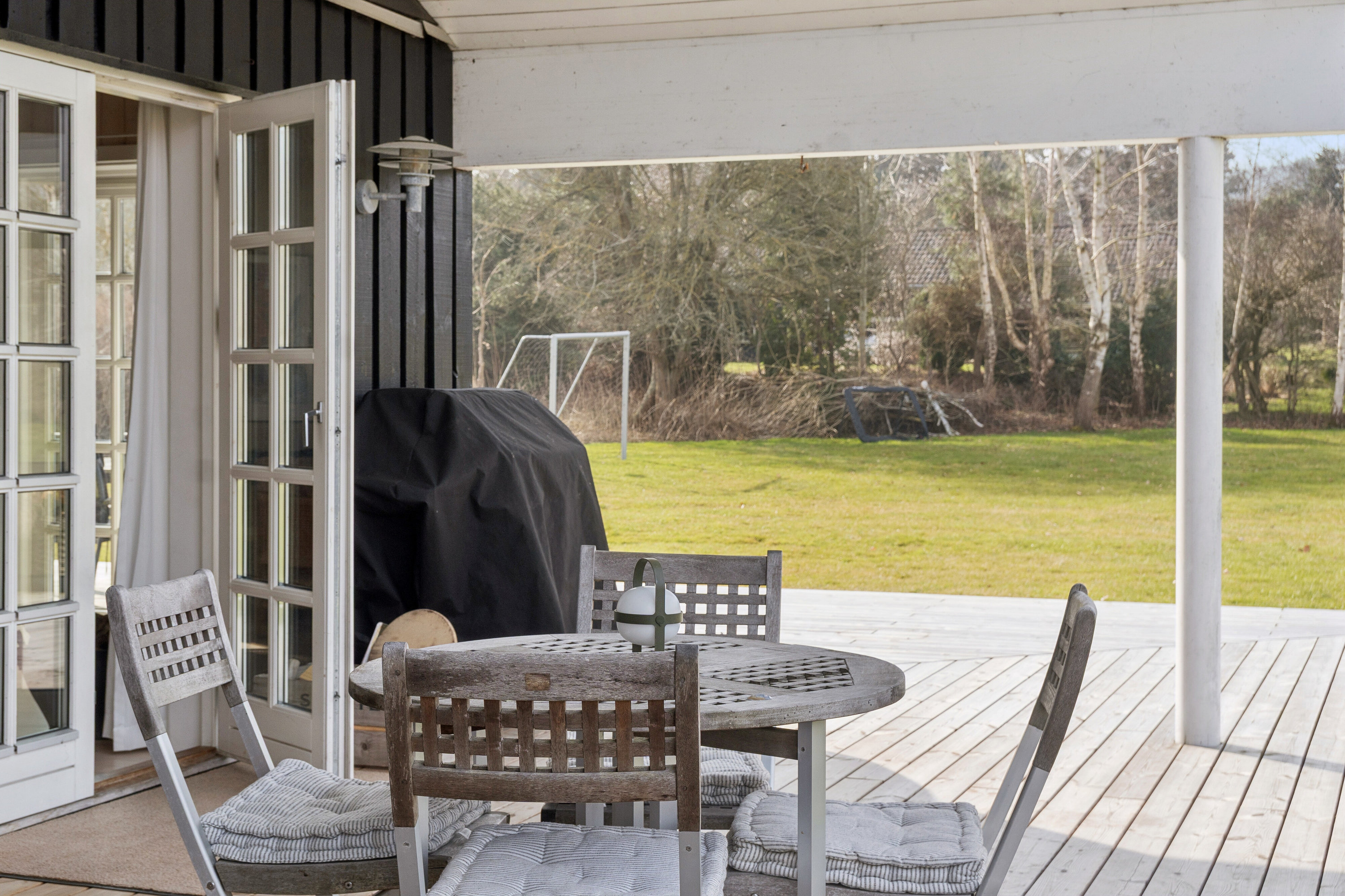 Fremhævet overdækket terrasse billede i fuldskærmstilstand. Billede af Leifavej Østre 6, 4550 Asnæs