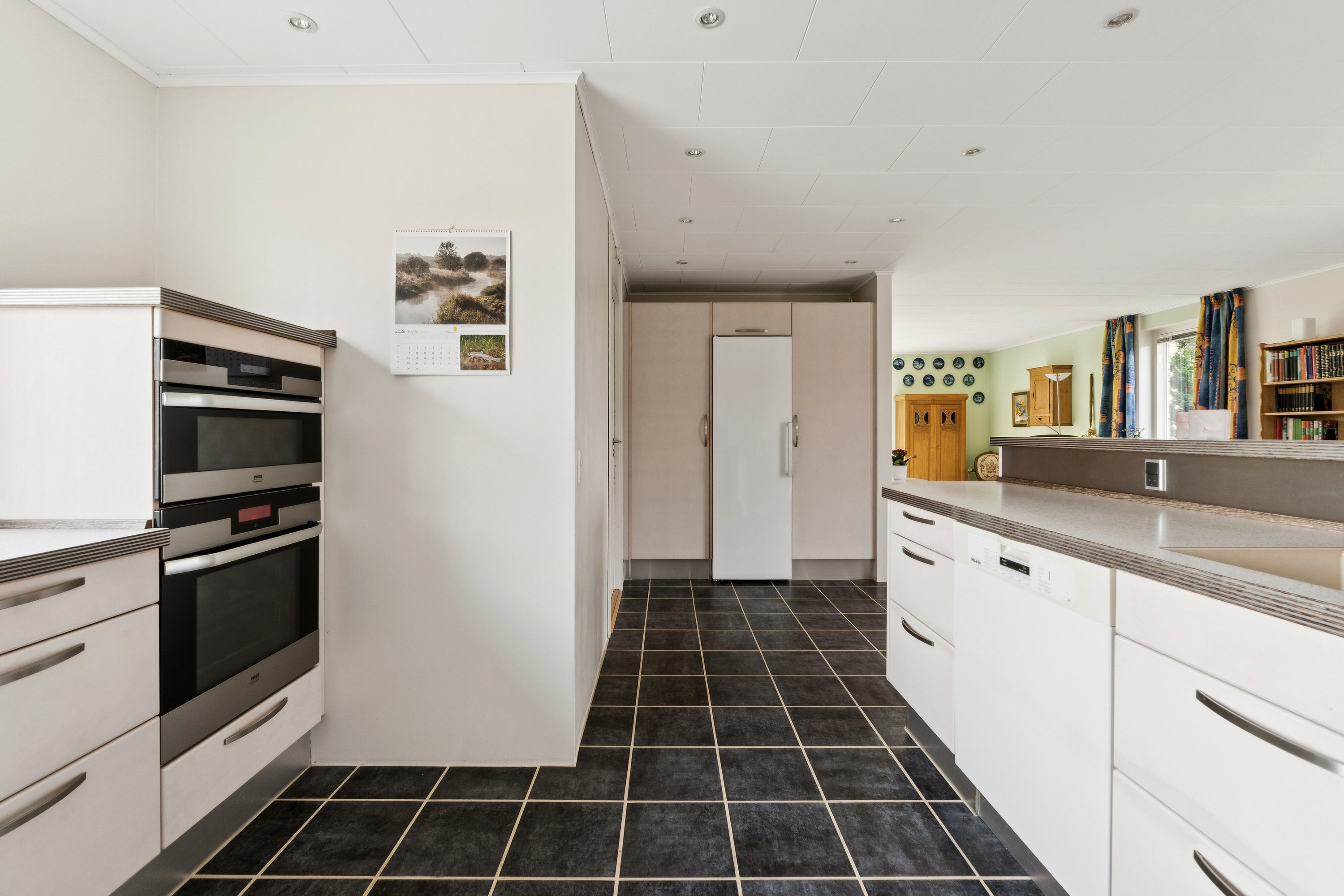 Fremhævet køkken billede i fuldskærmstilstand. Billede af Tvedvej 53, 5700 Svendborg