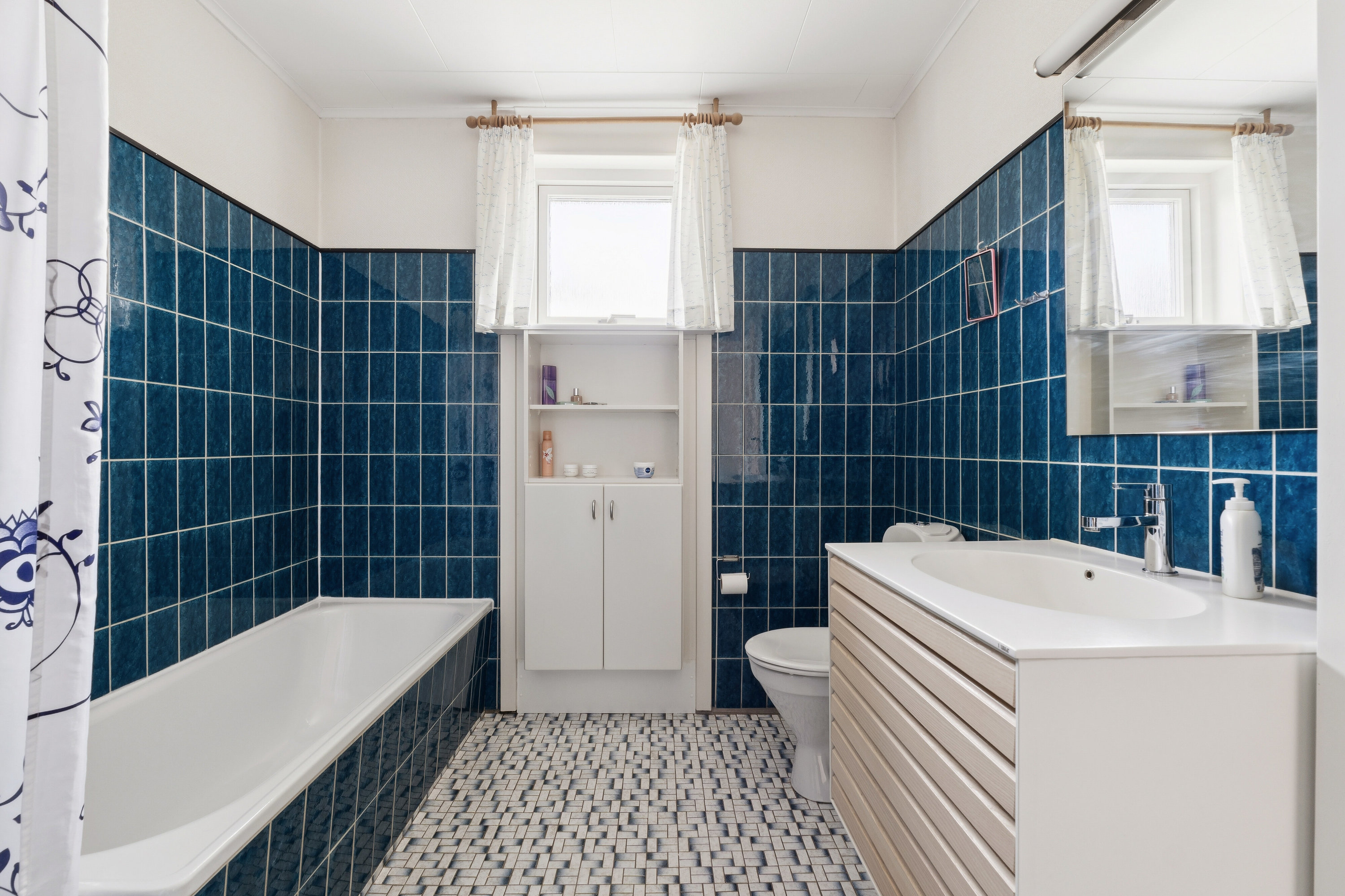 Fremhævet badeværelse billede i fuldskærmstilstand. Billede af Tvedvej 53, 5700 Svendborg