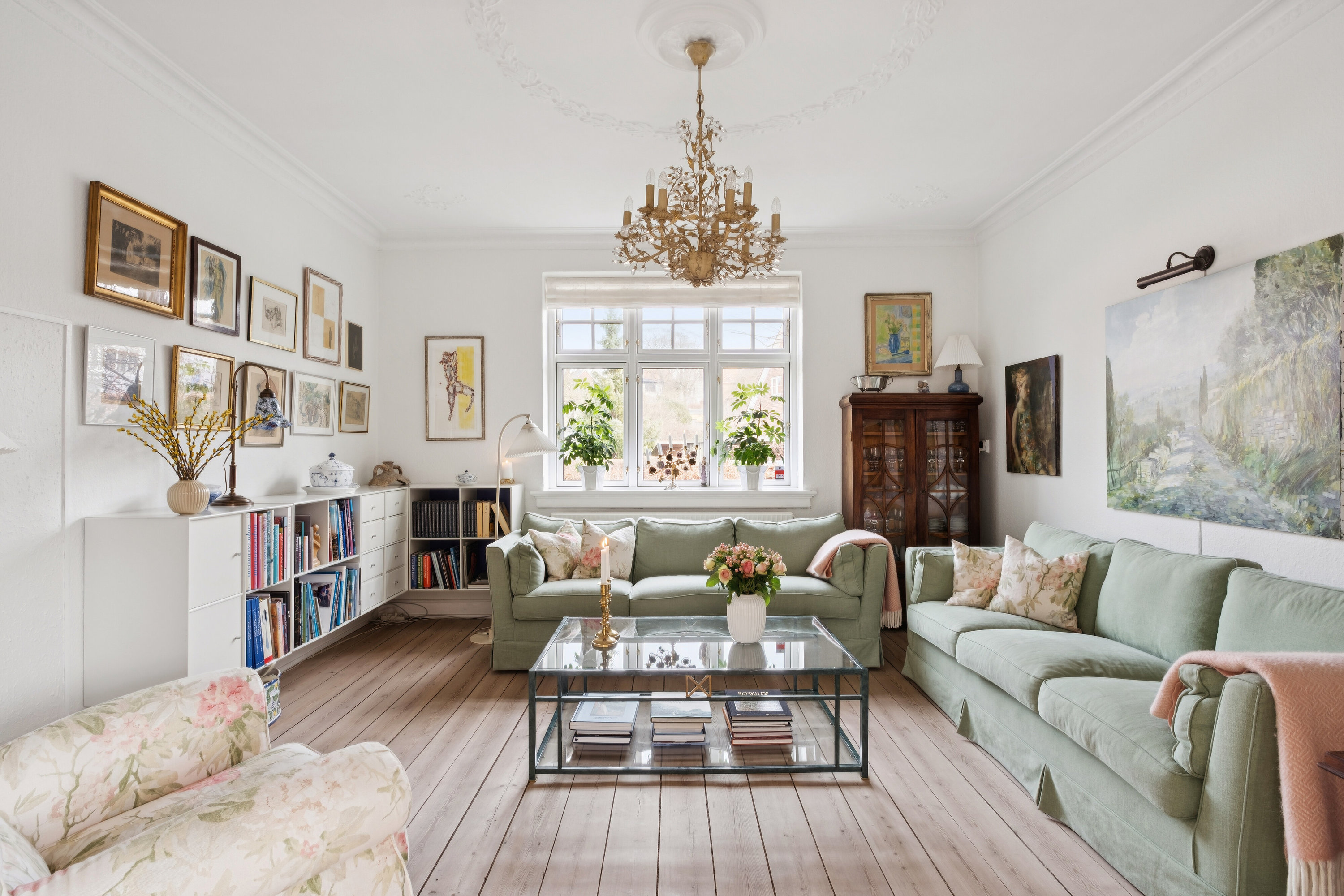 Fremhævet stue billede i fuldskærmstilstand. Billede af Byvolden 9, 4000 Roskilde