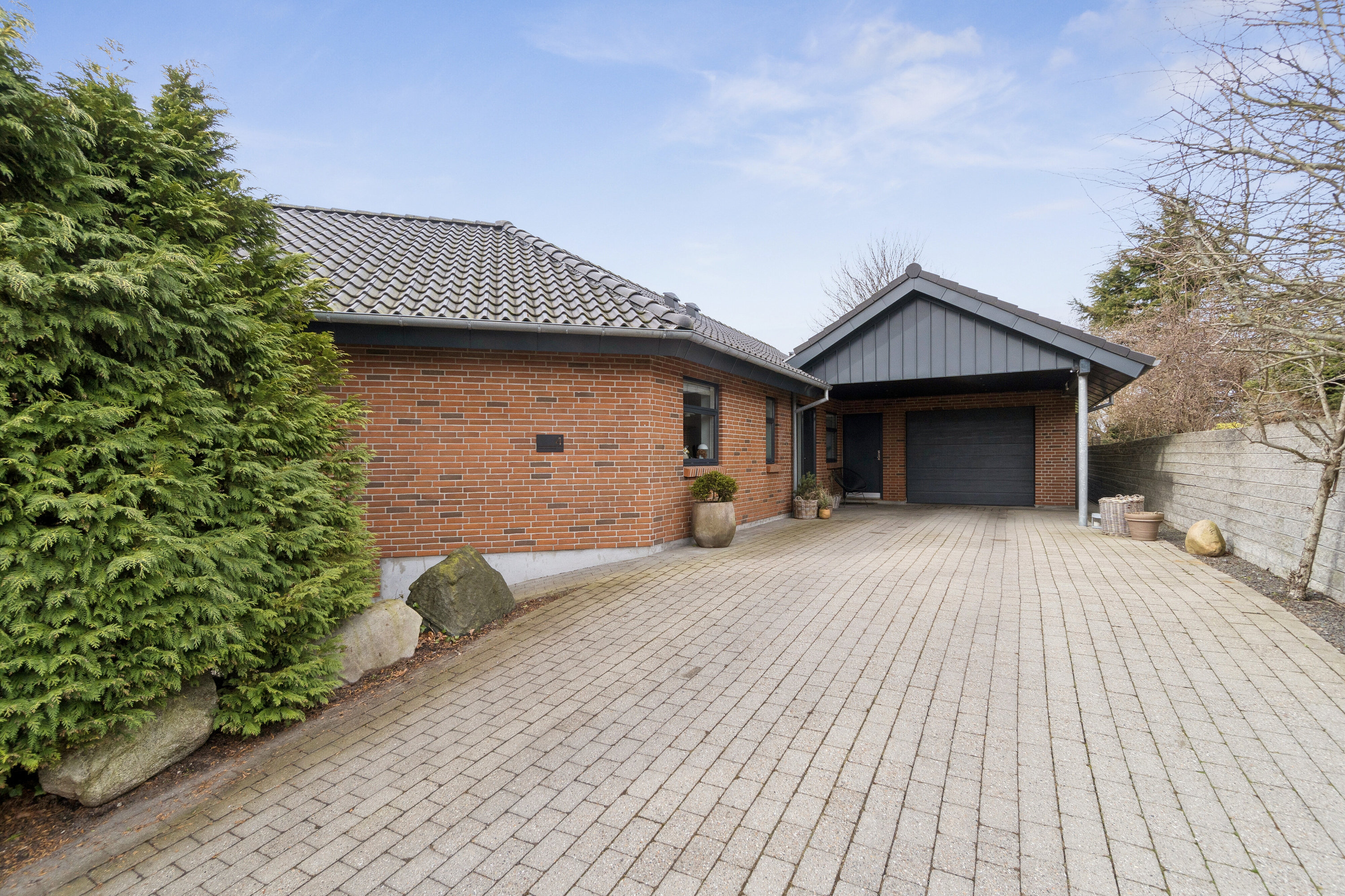 Fremhævet set fra vejen billede i fuldskærmstilstand. Billede af Landlystparken 4, Tingstrup, 7700 Thisted