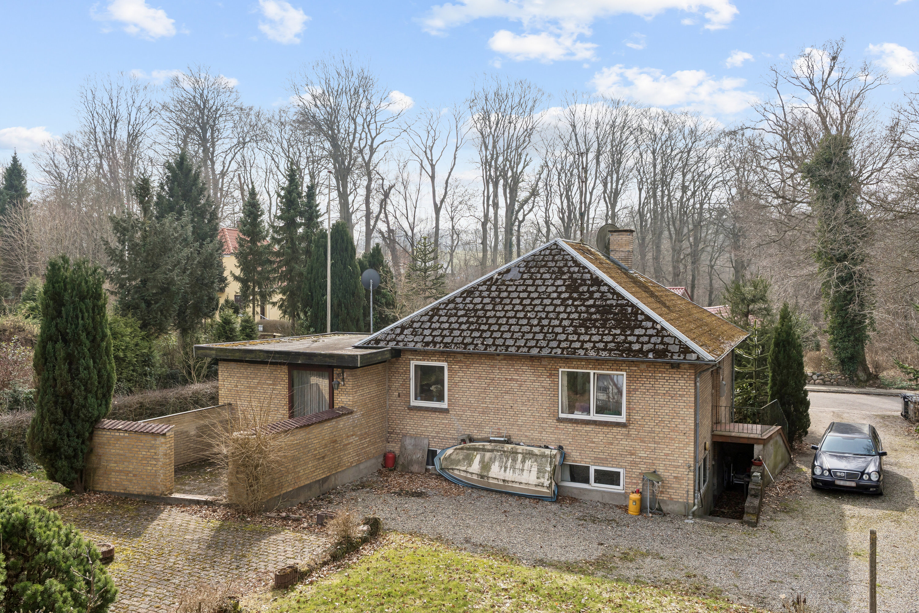 Fremhævet set fra haven billede i fuldskærmstilstand. Billede af Skovvej 10, 6340 Kruså