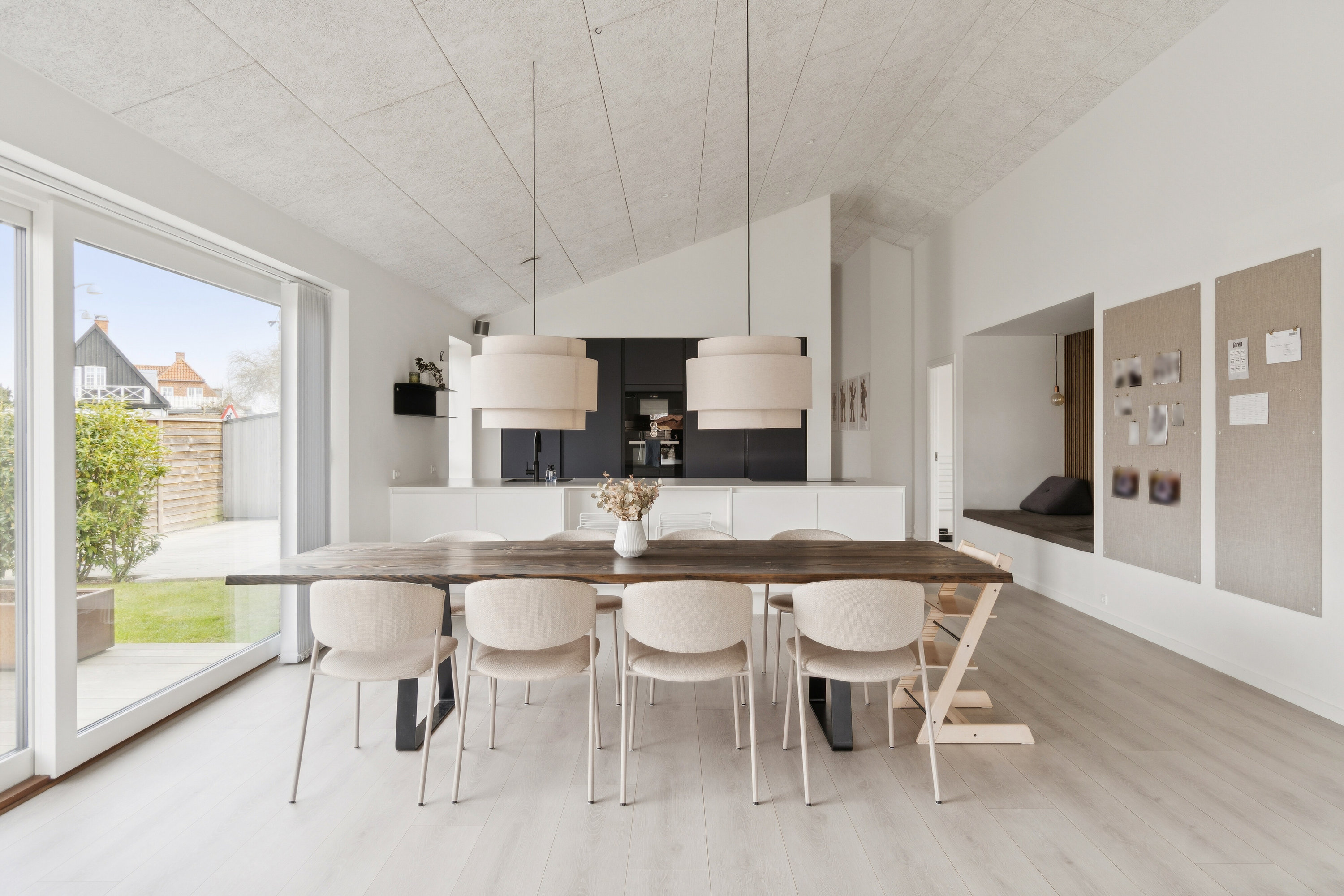 Fremhævet køkken billede i fuldskærmstilstand. Billede af Ejstrupvej 14, 2650 Hvidovre