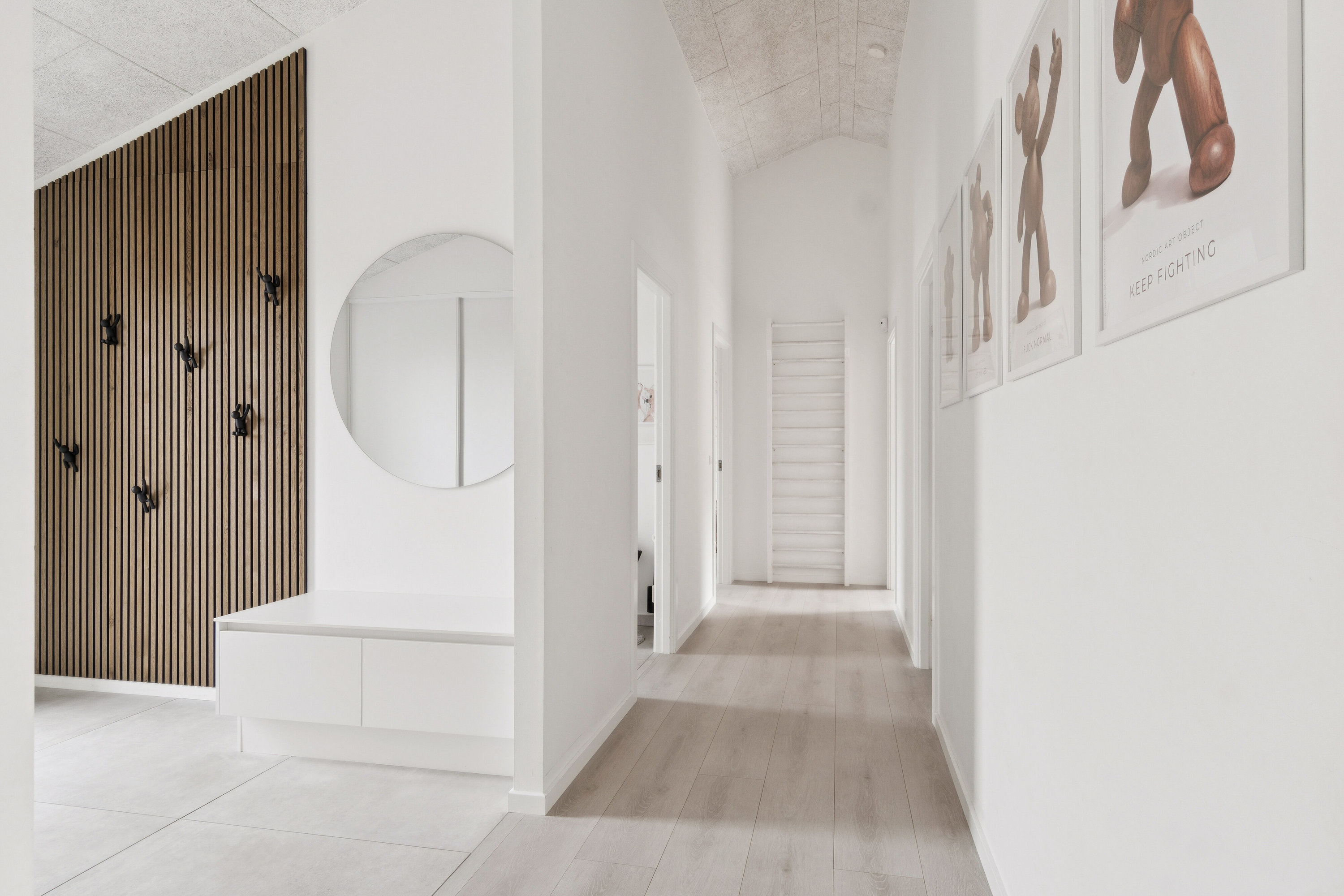 Fremhævet gang billede i fuldskærmstilstand. Billede af Ejstrupvej 14, 2650 Hvidovre