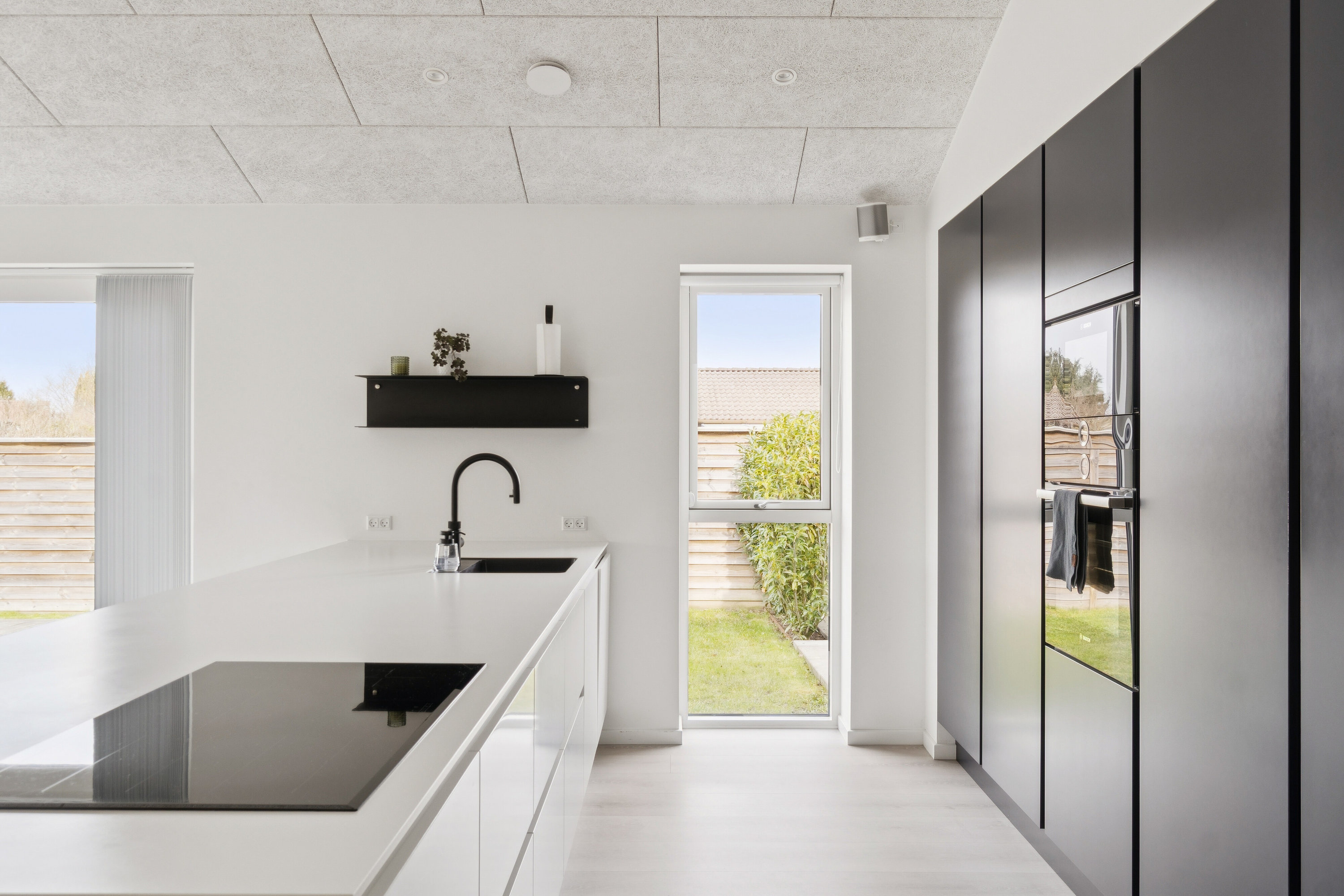 Fremhævet køkken billede i fuldskærmstilstand. Billede af Ejstrupvej 14, 2650 Hvidovre