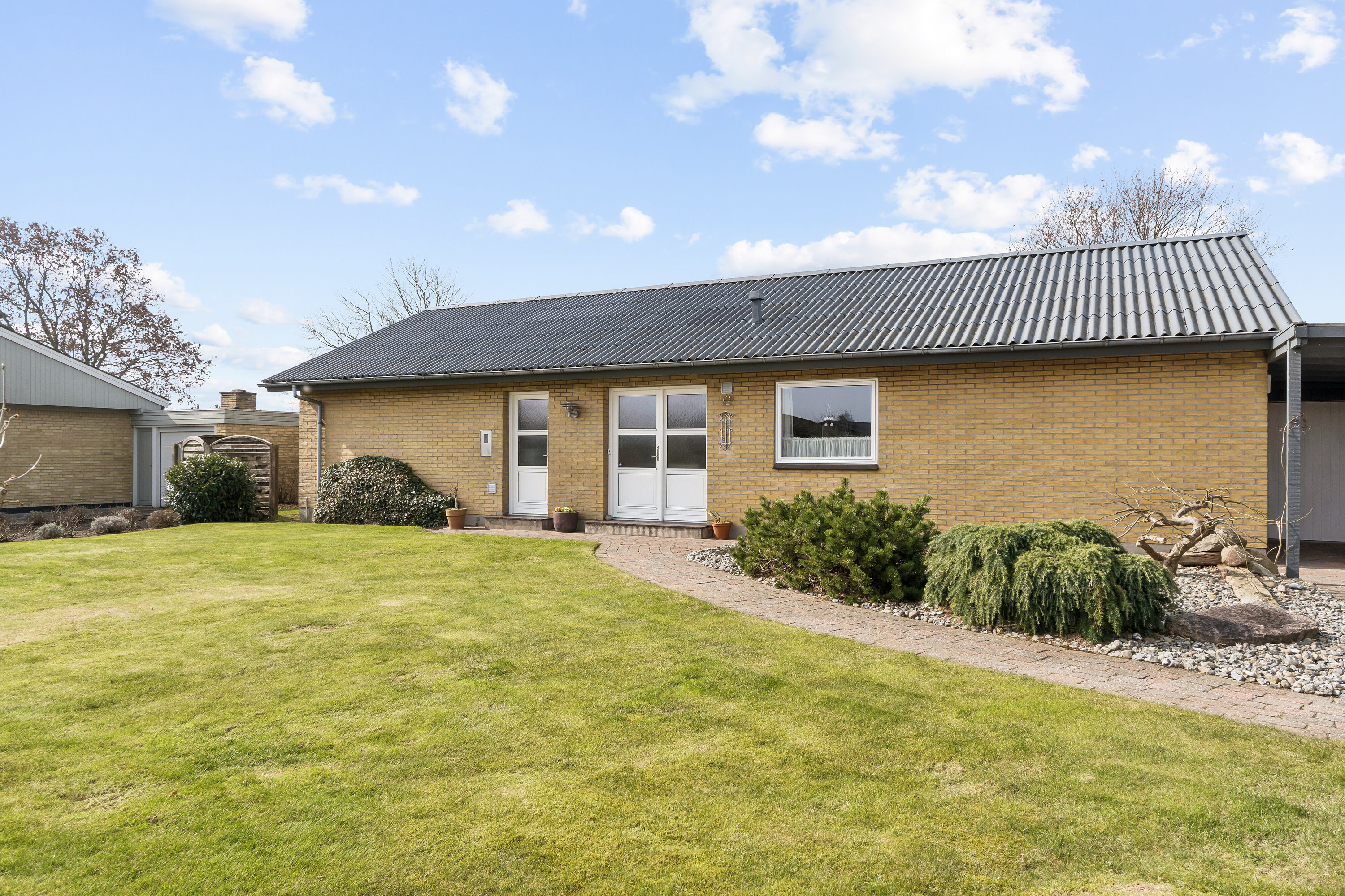 Fremhævet set fra haven billede i fuldskærmstilstand. Billede af Fornbyvej 12, 6330 Padborg