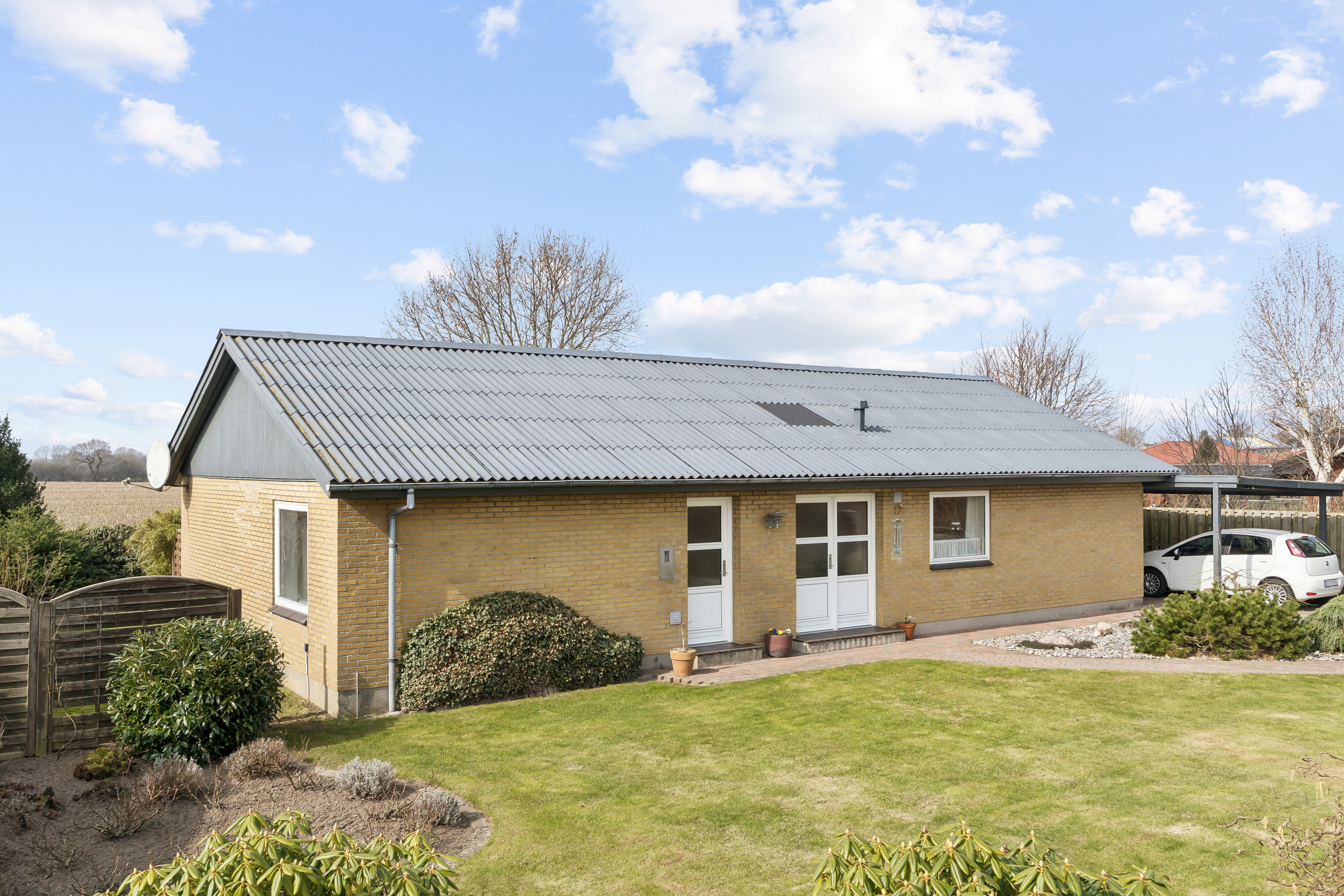 Fremhævet set fra haven billede i fuldskærmstilstand. Billede af Fornbyvej 12, 6330 Padborg