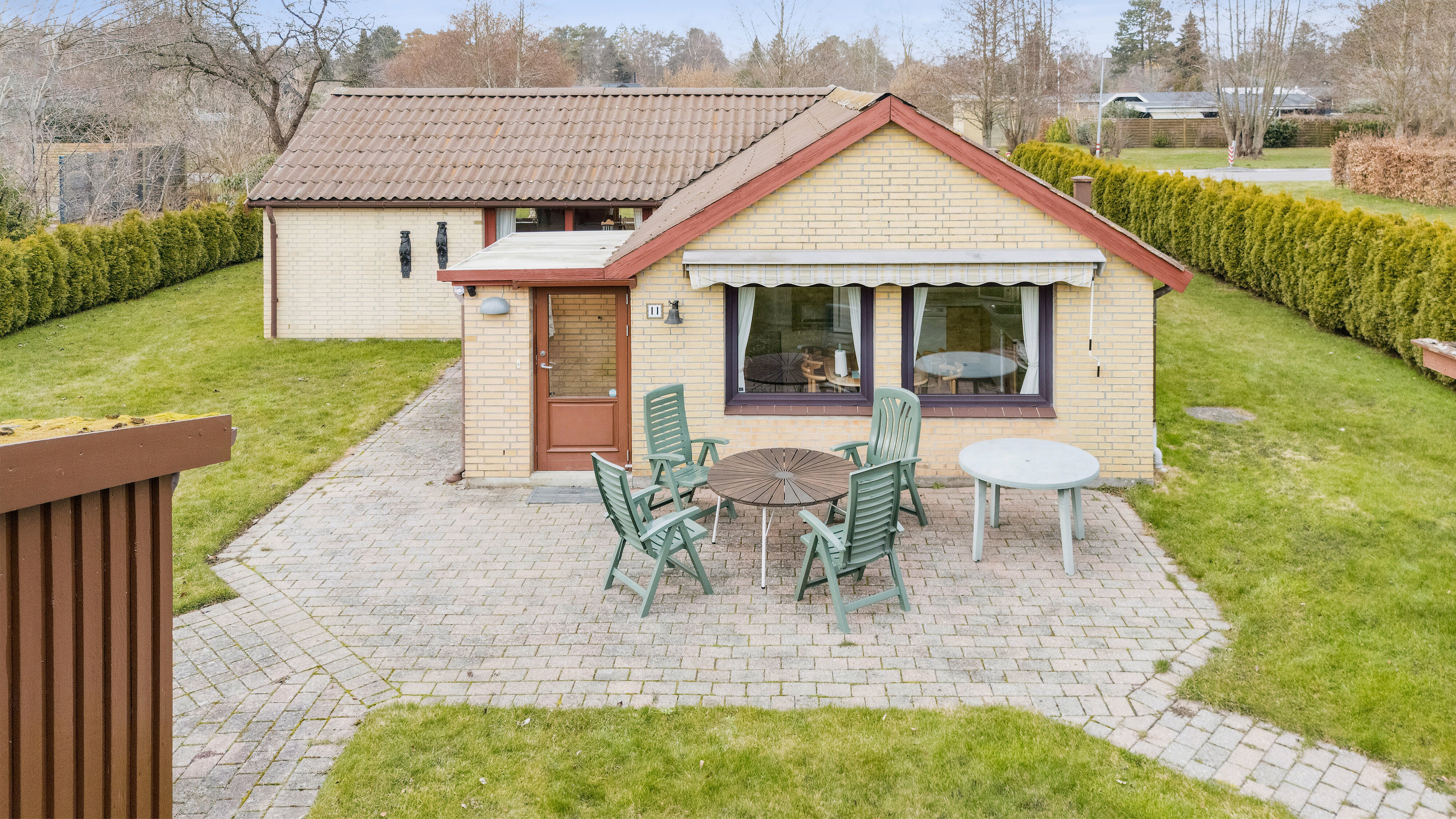 Fremhævet luftfoto billede i fuldskærmstilstand. Billede af Skovduevej 11, Villingerød, 3120 Dronningmølle